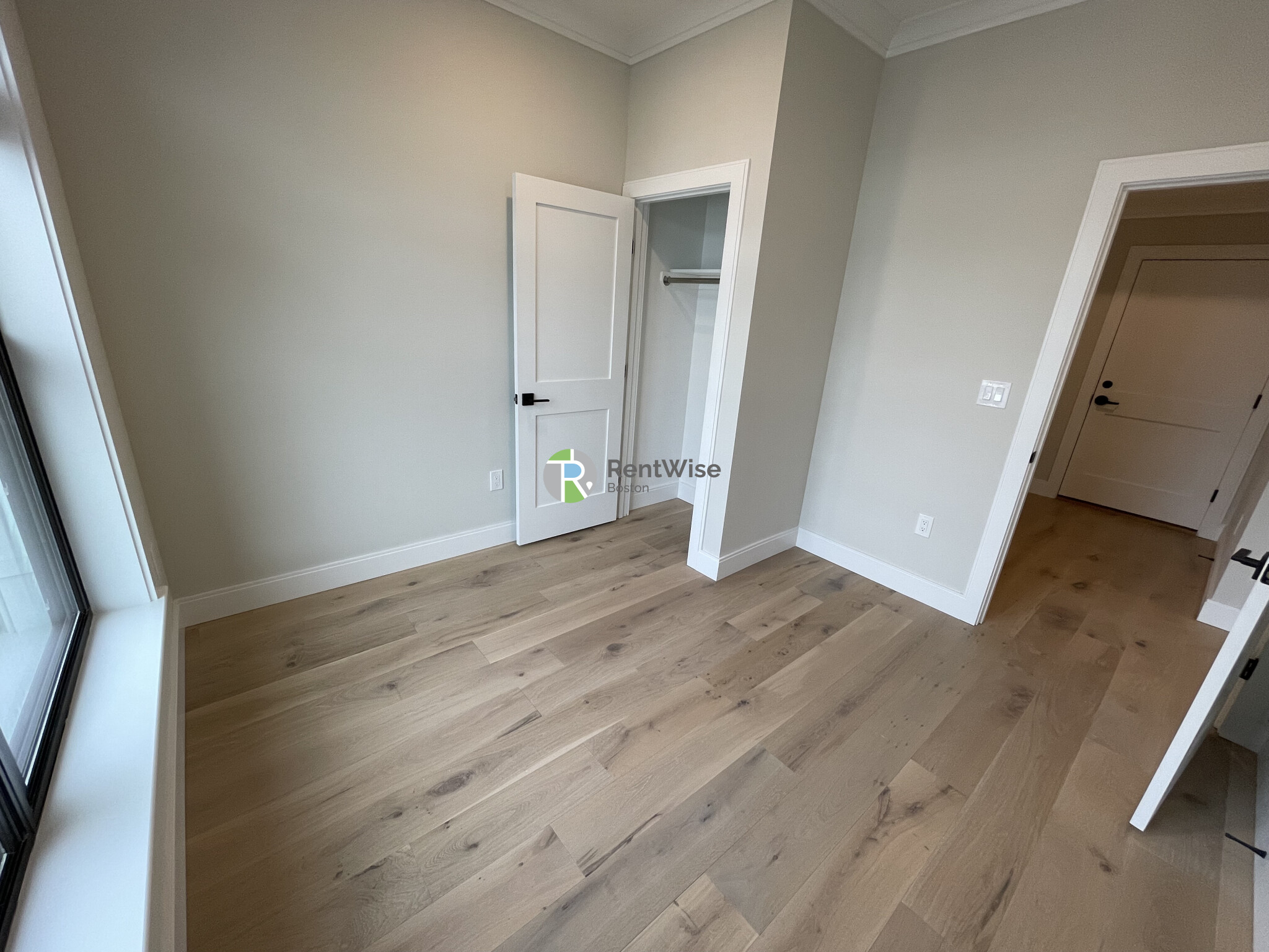 157 Everett St, Allston