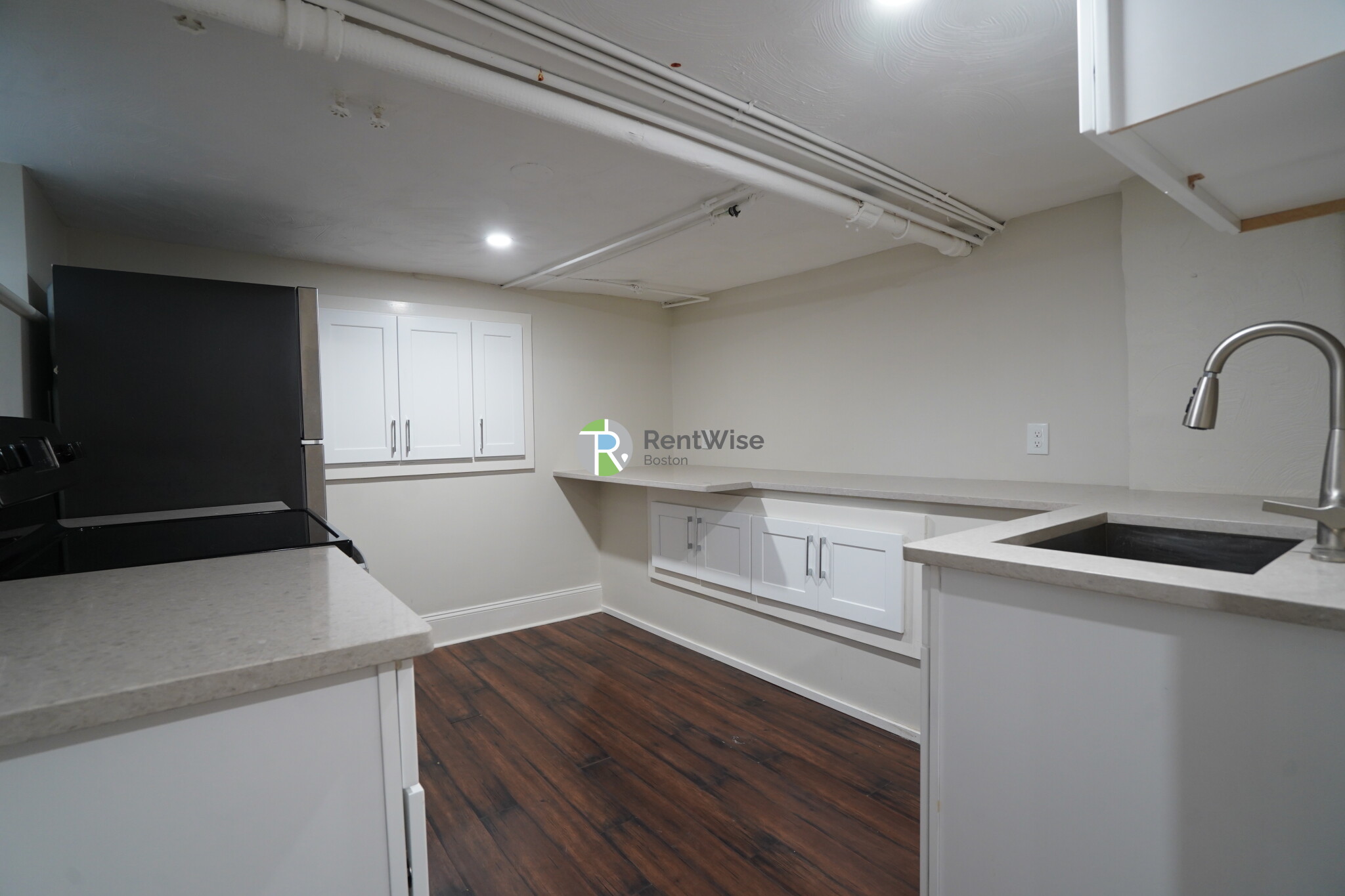 216 Banks St, Harvard Square