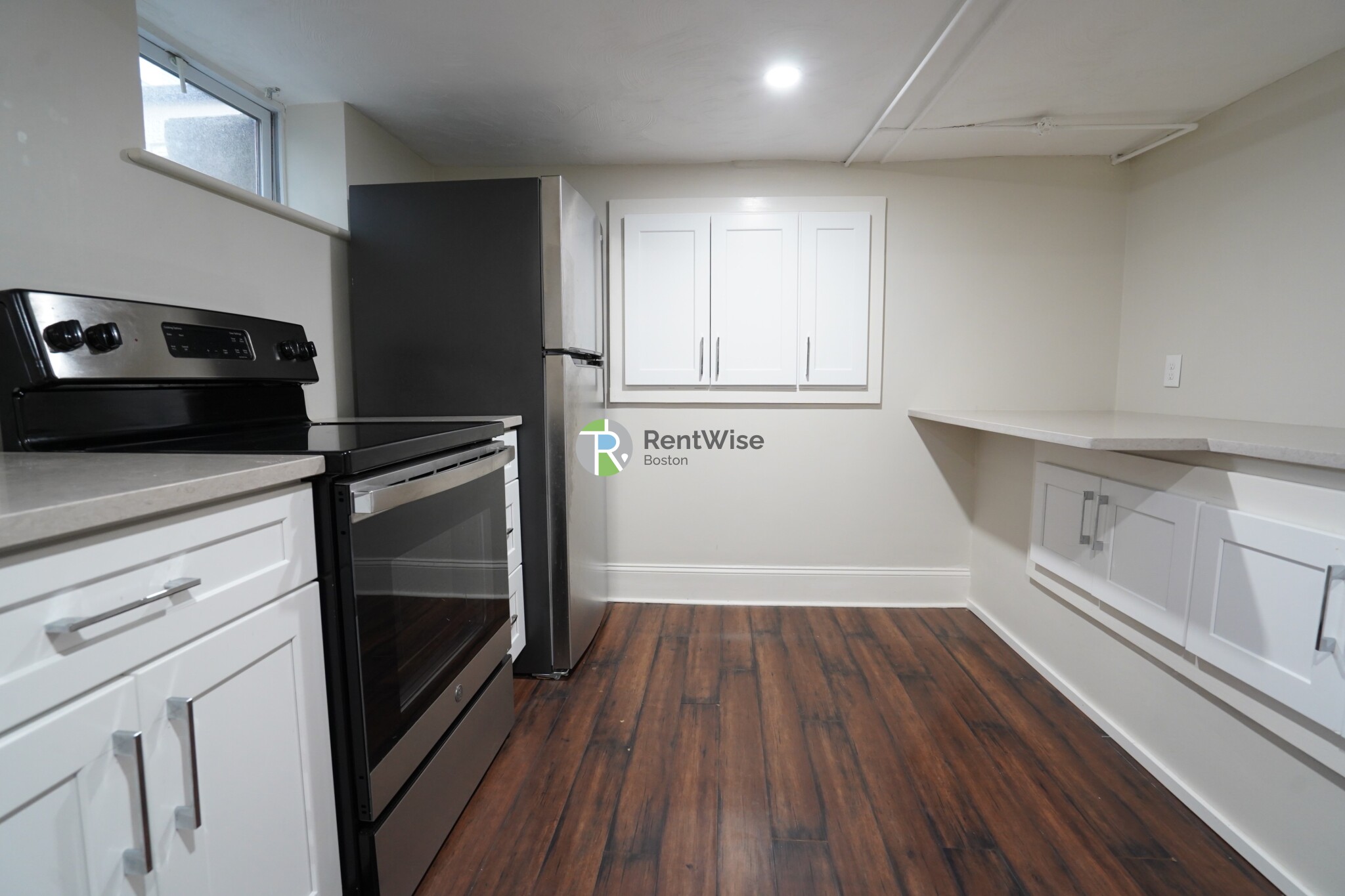 216 Banks St, Harvard Square