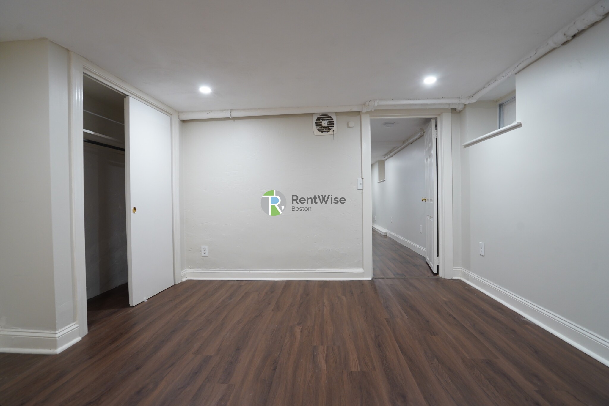 216 Banks St, Harvard Square