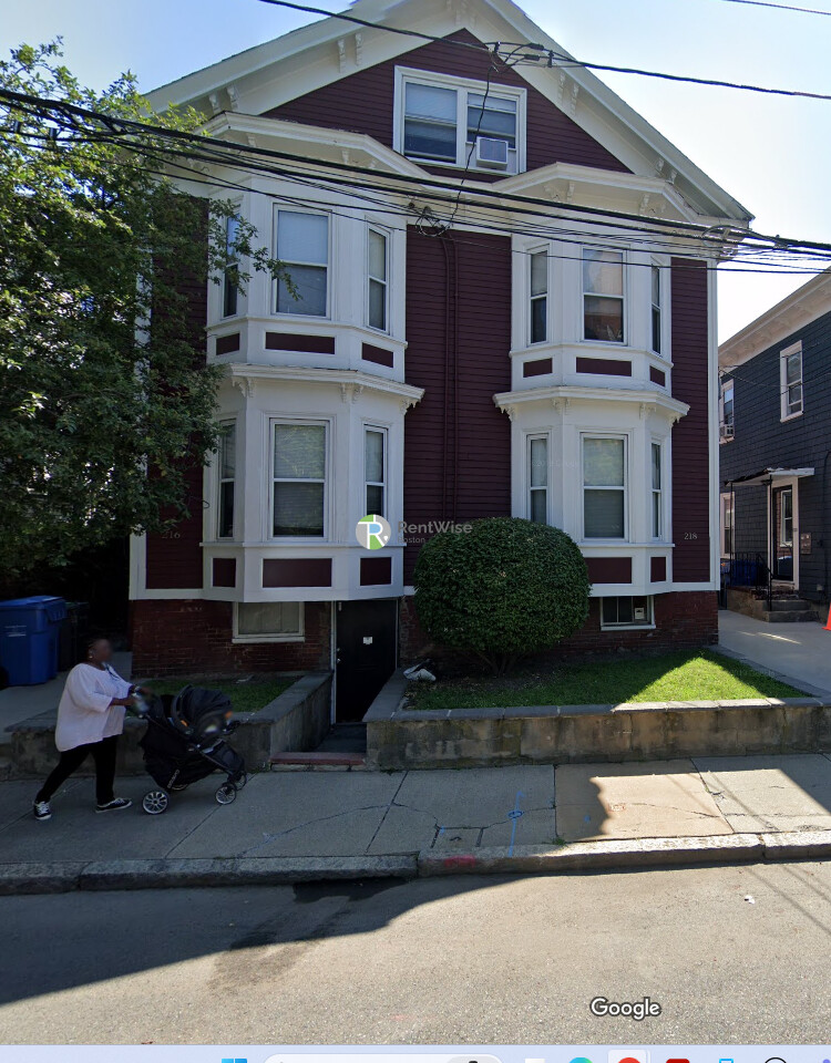 216 Banks St, Harvard Square