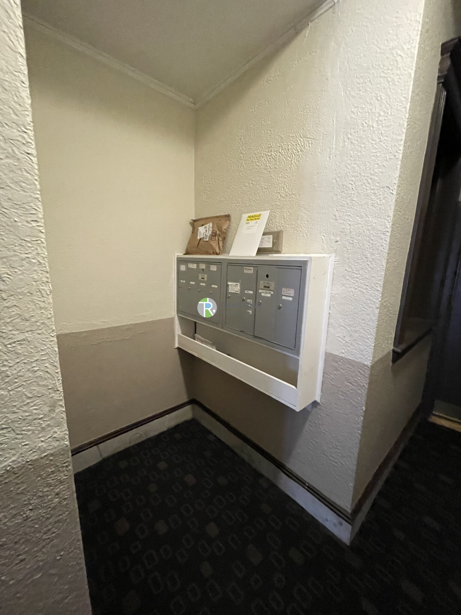 1133 Commonwealth Ave, Brighton