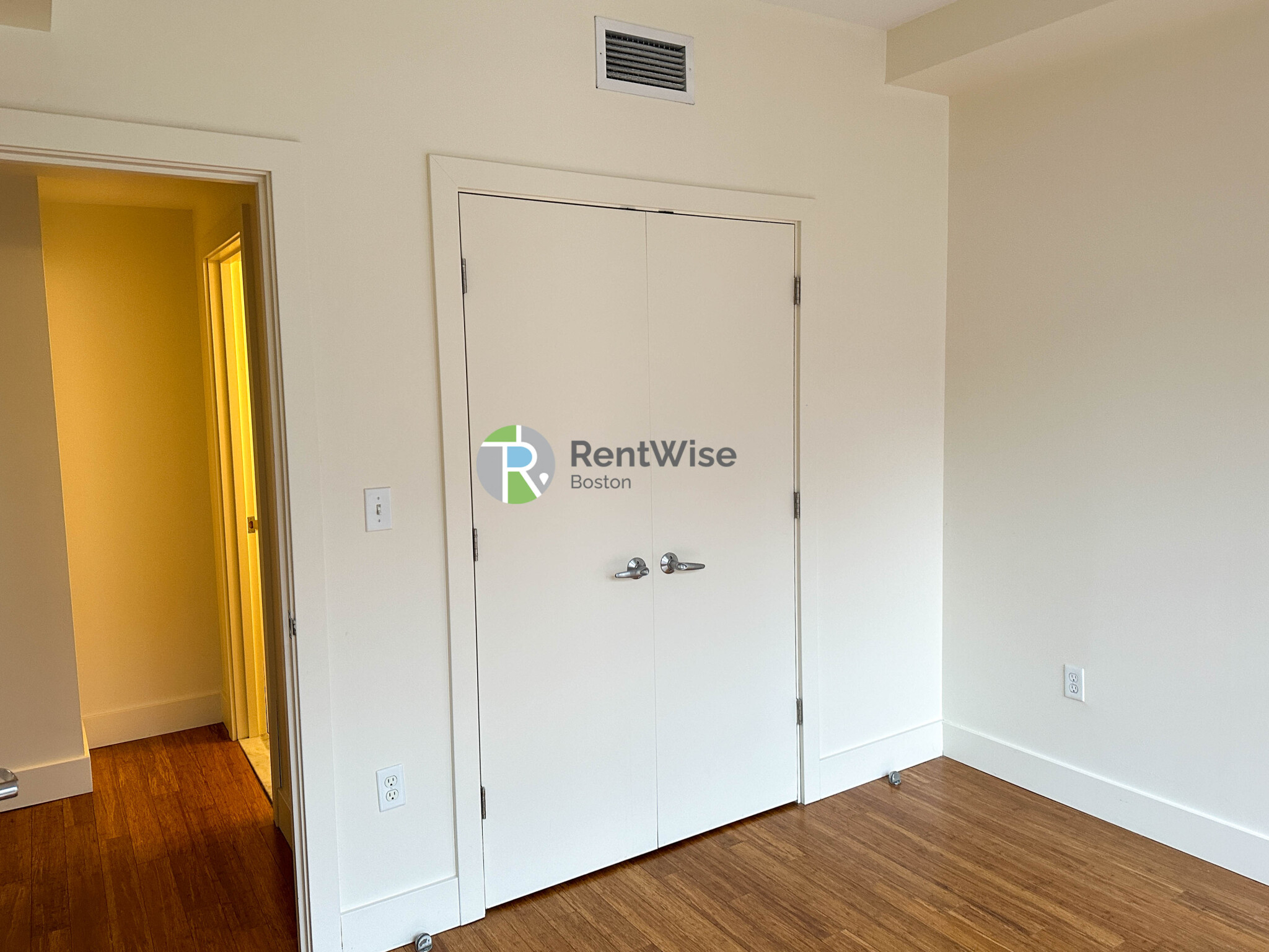 8 Winter St, Midtown