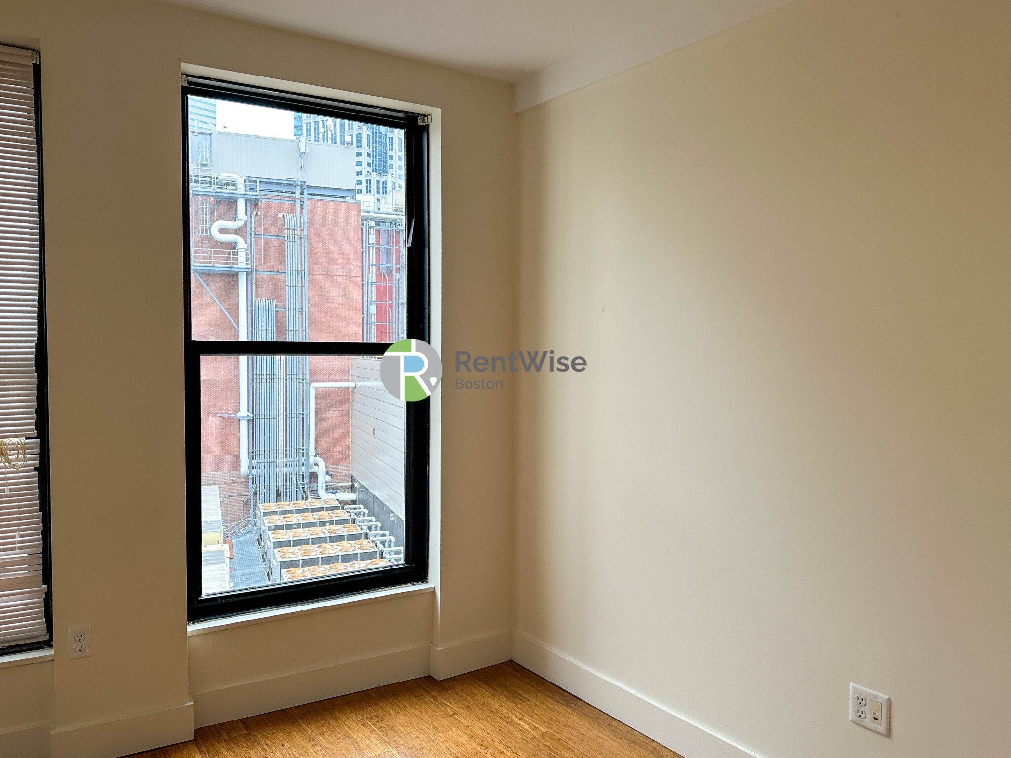 8 Winter St, Midtown