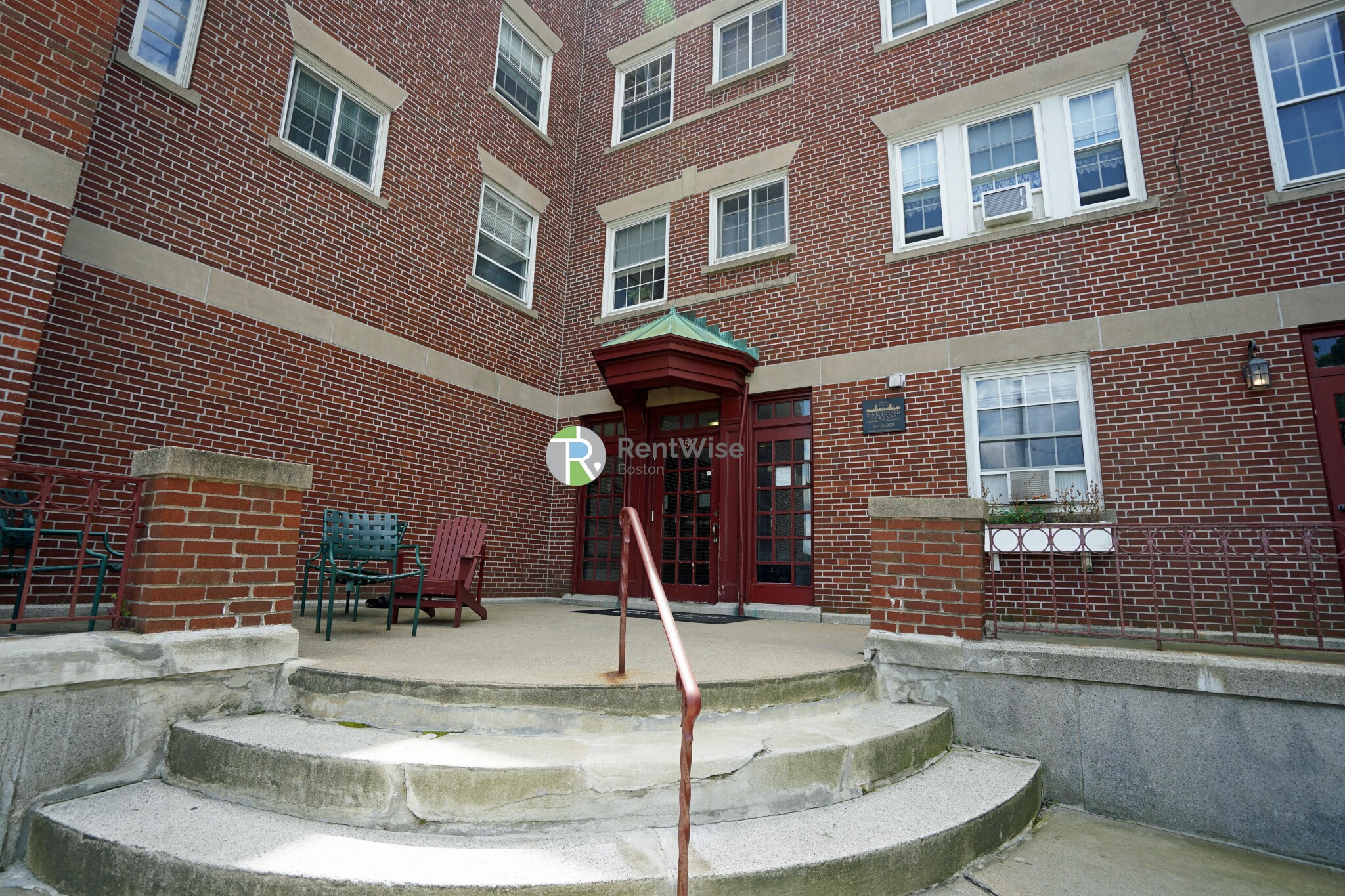 550 Belmont St, Mount Auburn (Watertown)