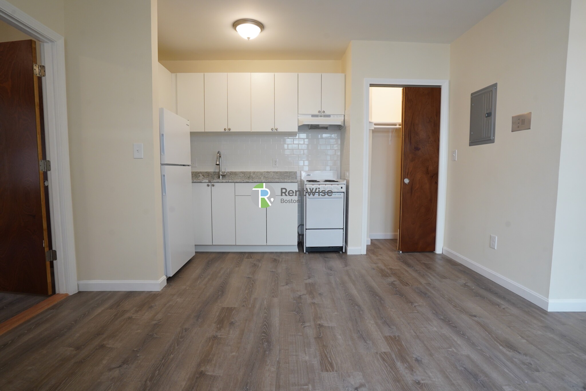 78 South Huntington Ave, Mission Hill