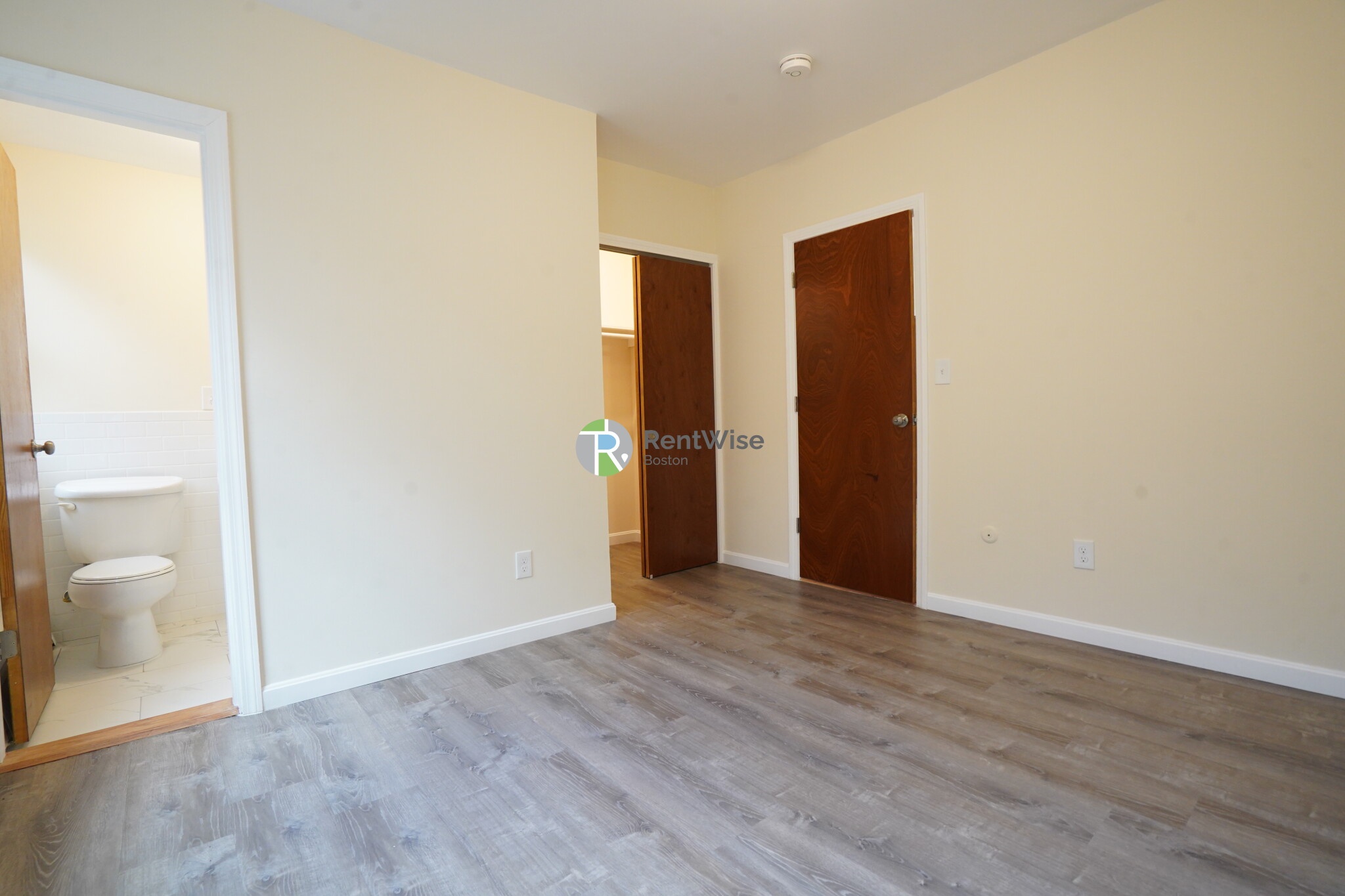 78 South Huntington Ave, Mission Hill