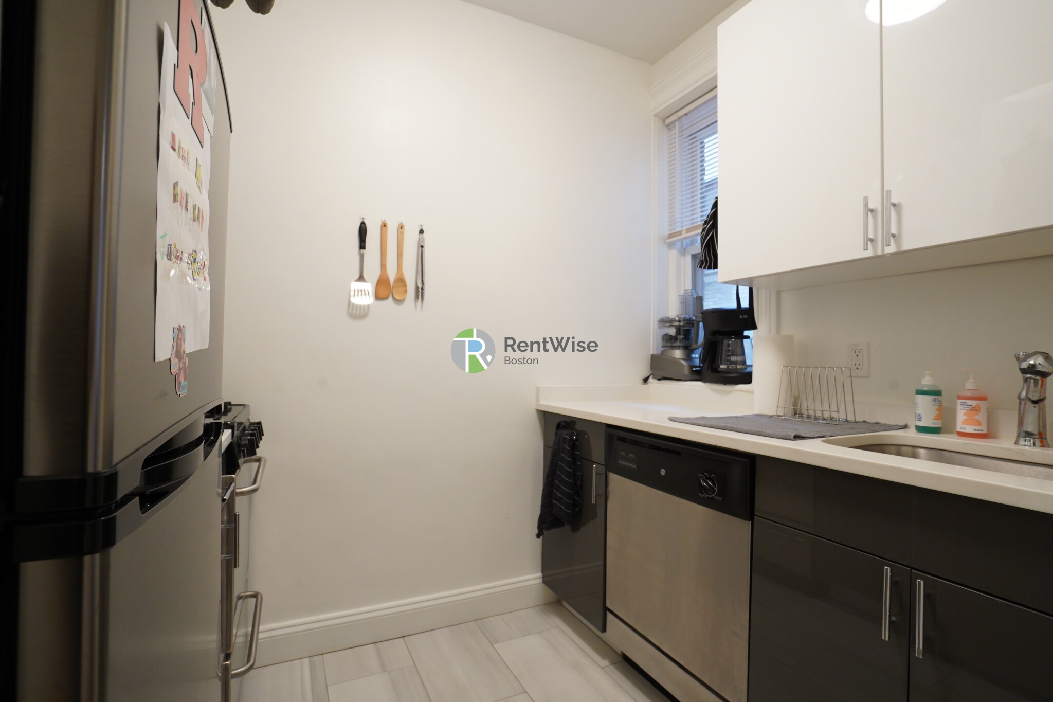 86 Brainerd Rd, Allston