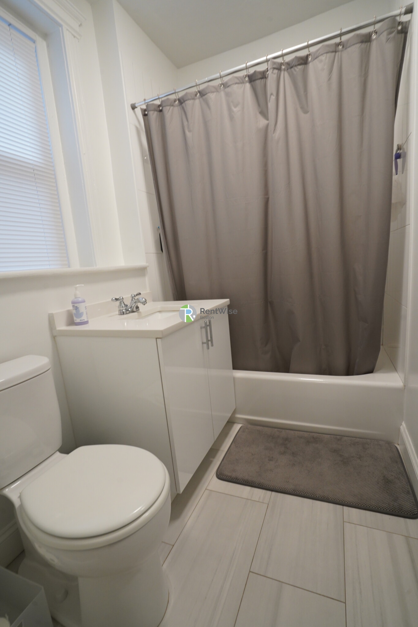 86 Brainerd Rd, Allston