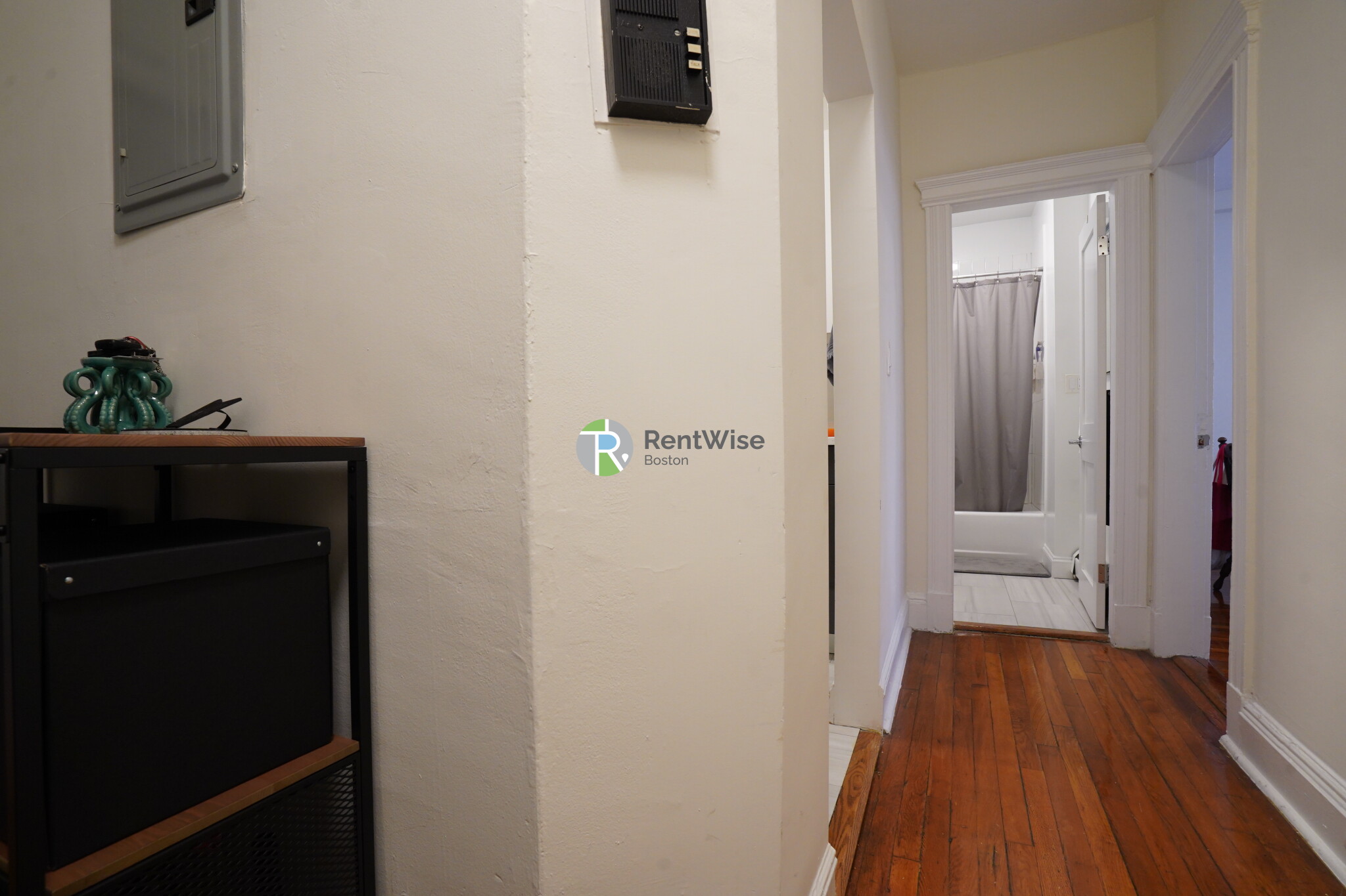 86 Brainerd Rd, Allston