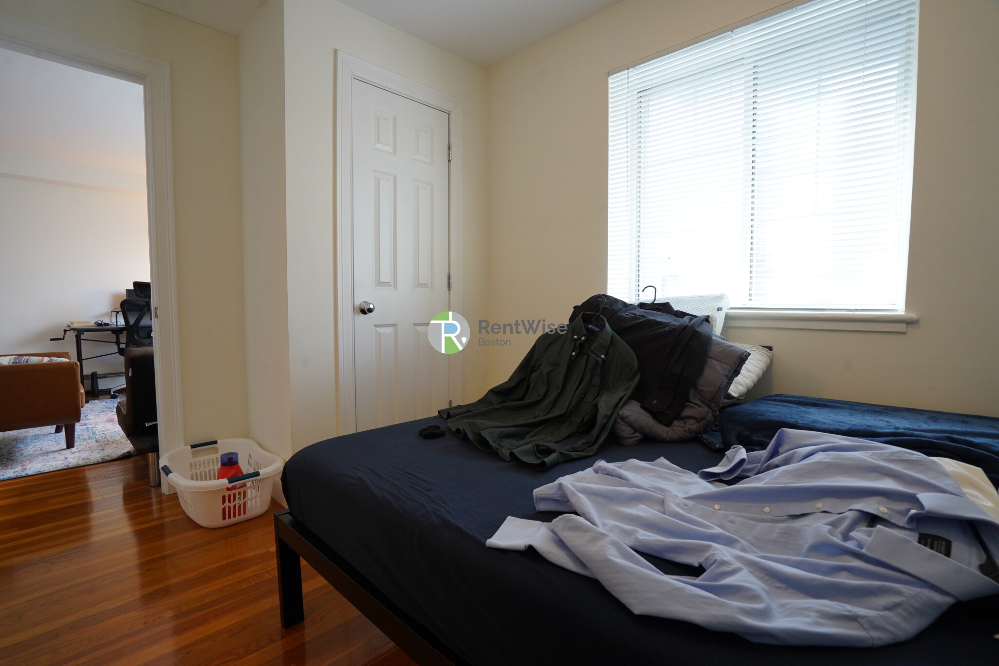 8 Griggs St, Allston