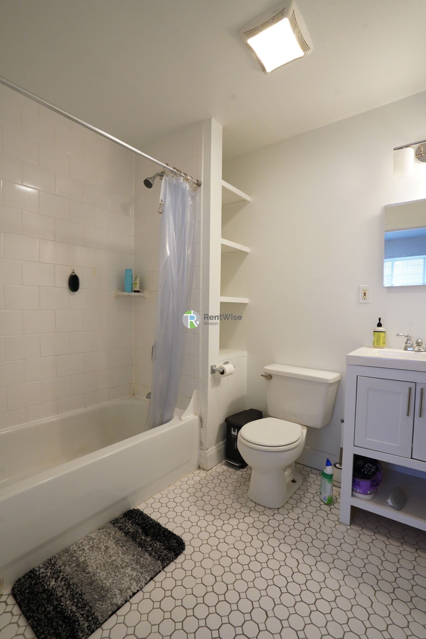 8 Griggs St, Allston