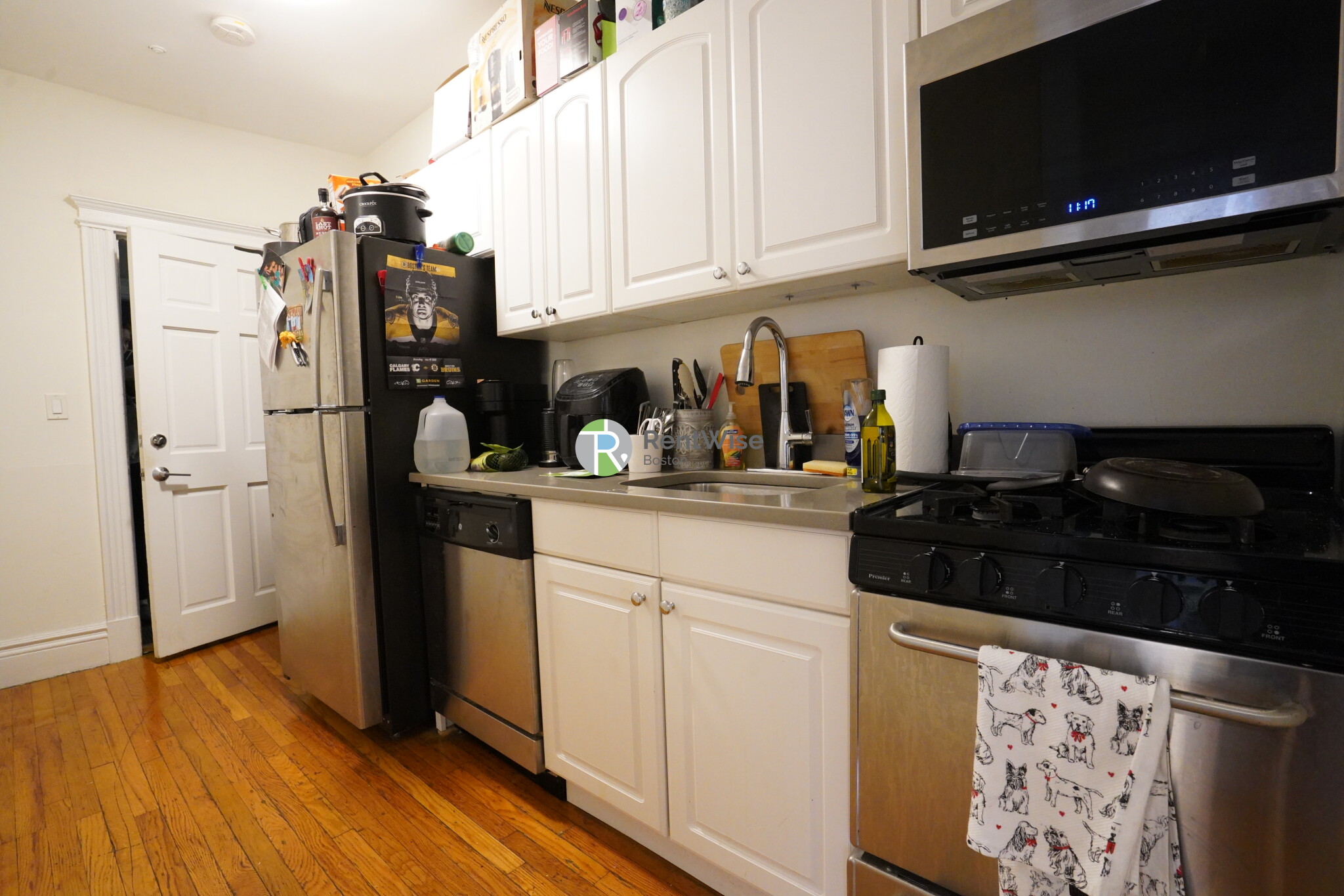 6 Camelot Ct, Brighton