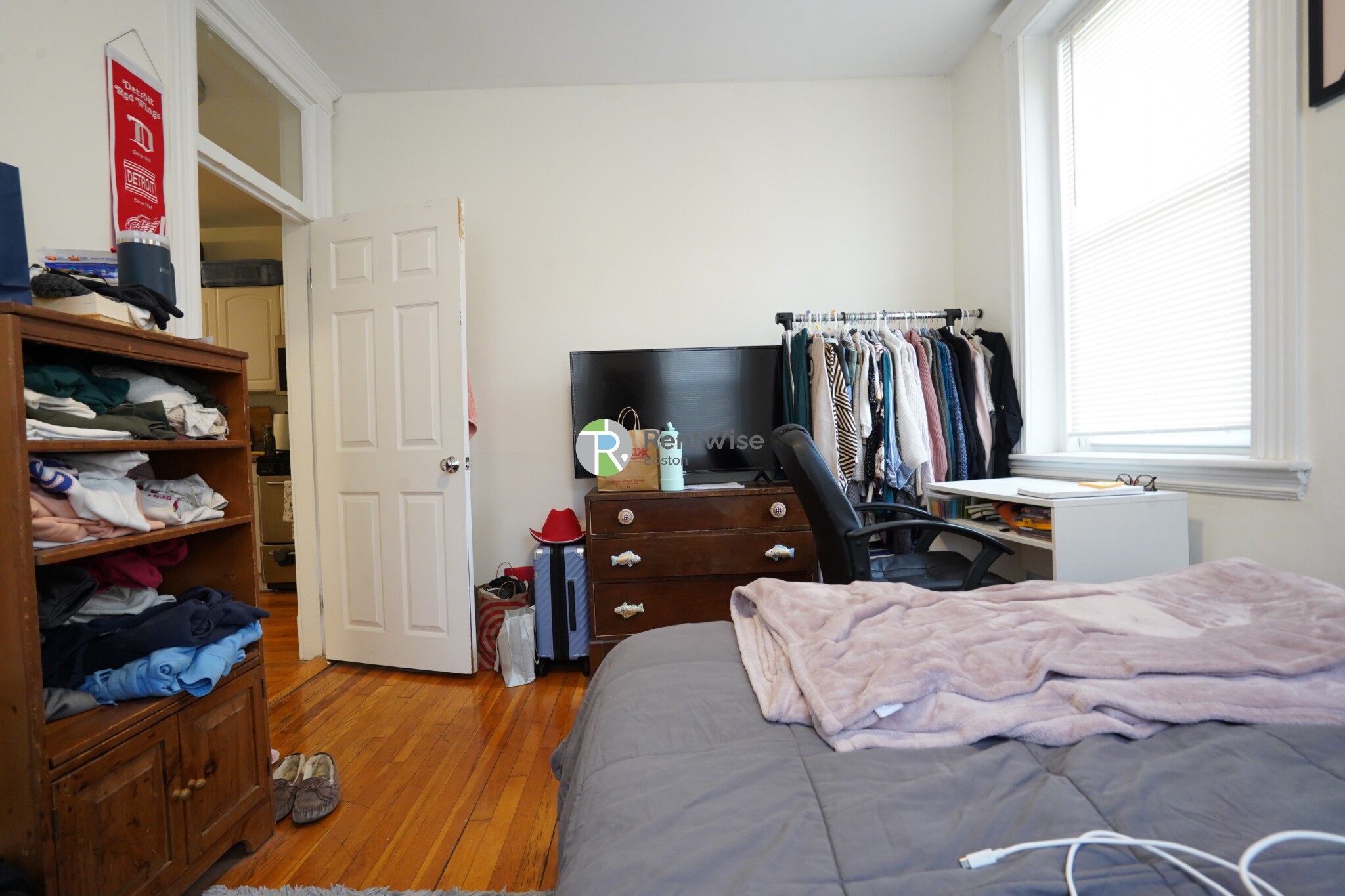 6 Camelot Ct, Brighton