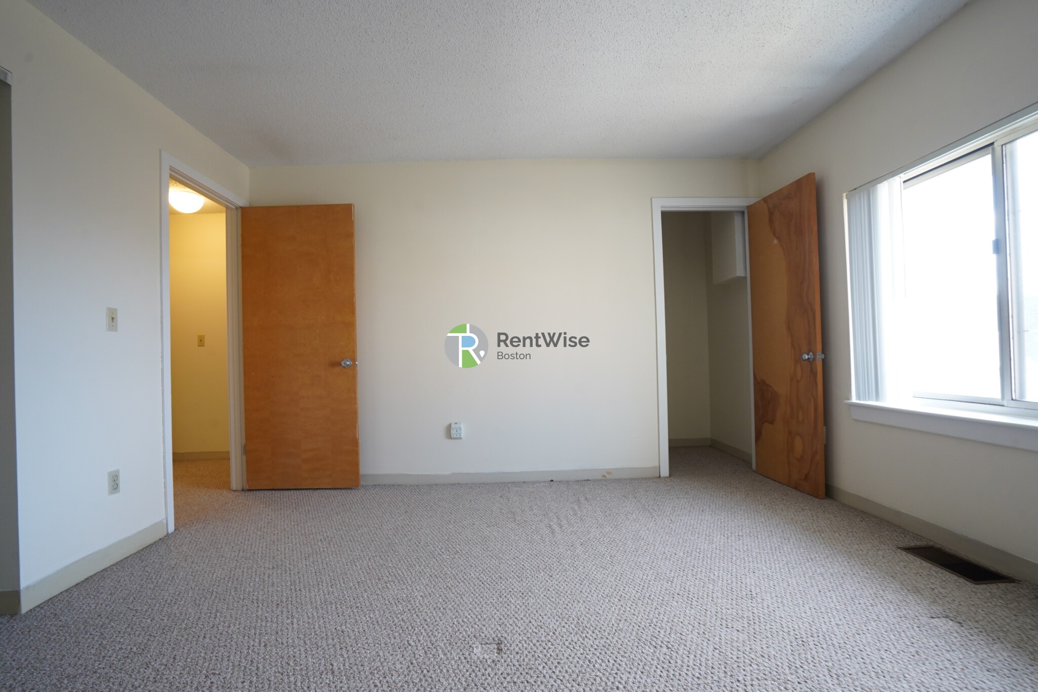 152 North Beacon St, Brighton