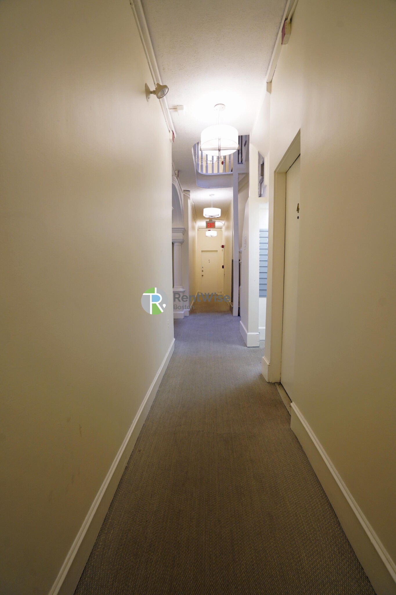 15 Edgerly Rd, Fenway