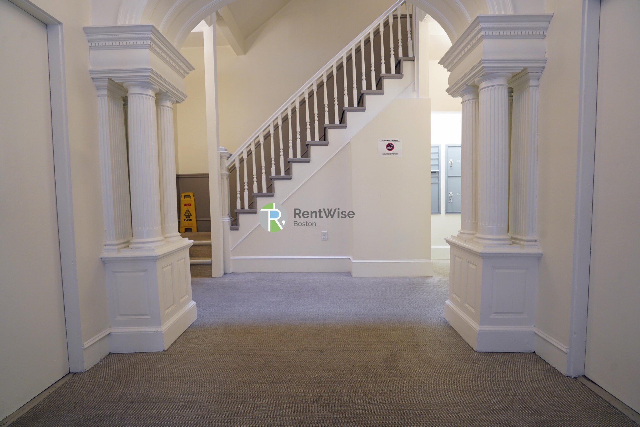 15 Edgerly Rd, Fenway