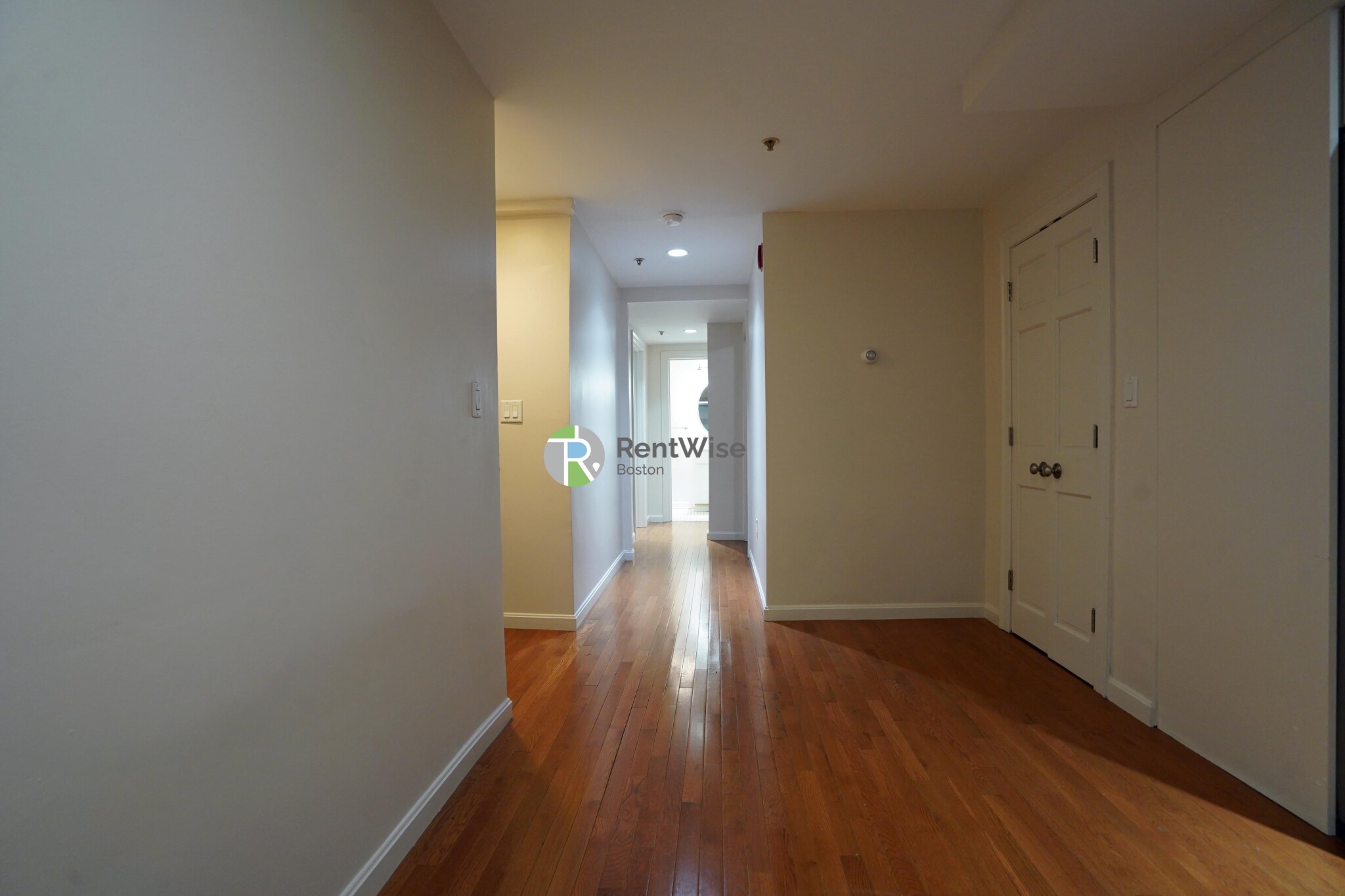 15 Edgerly Rd, Fenway