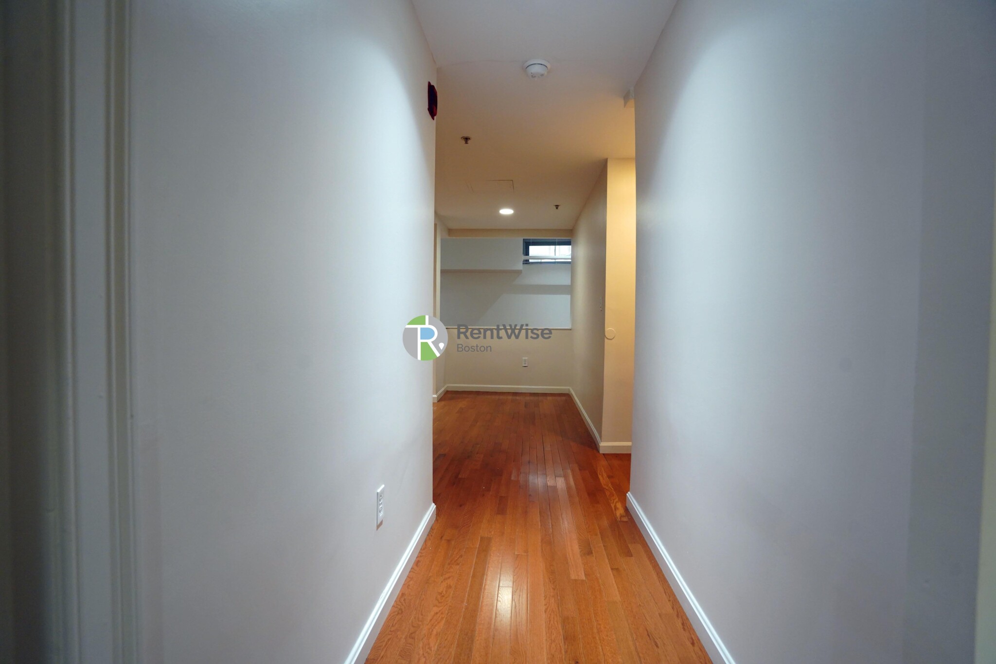 15 Edgerly Rd, Fenway