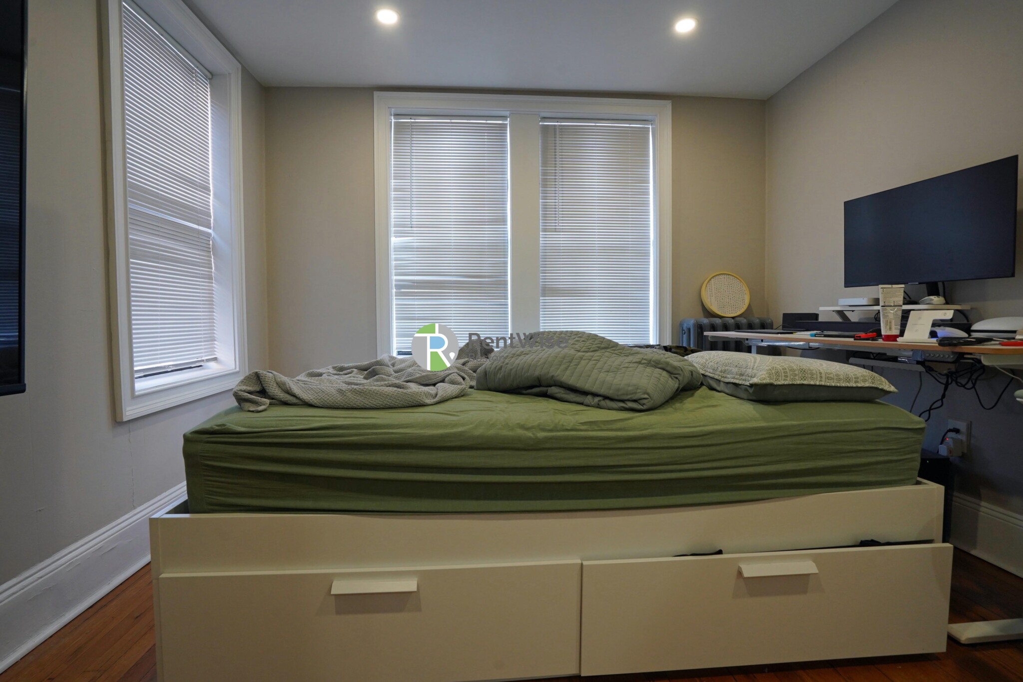 50 Park Vale Ave, Allston