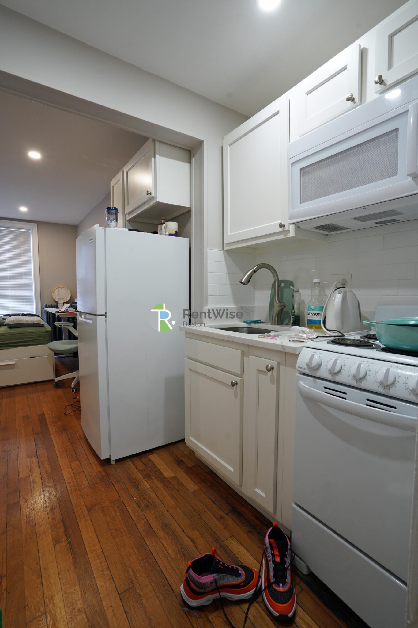 50 Park Vale Ave, Allston