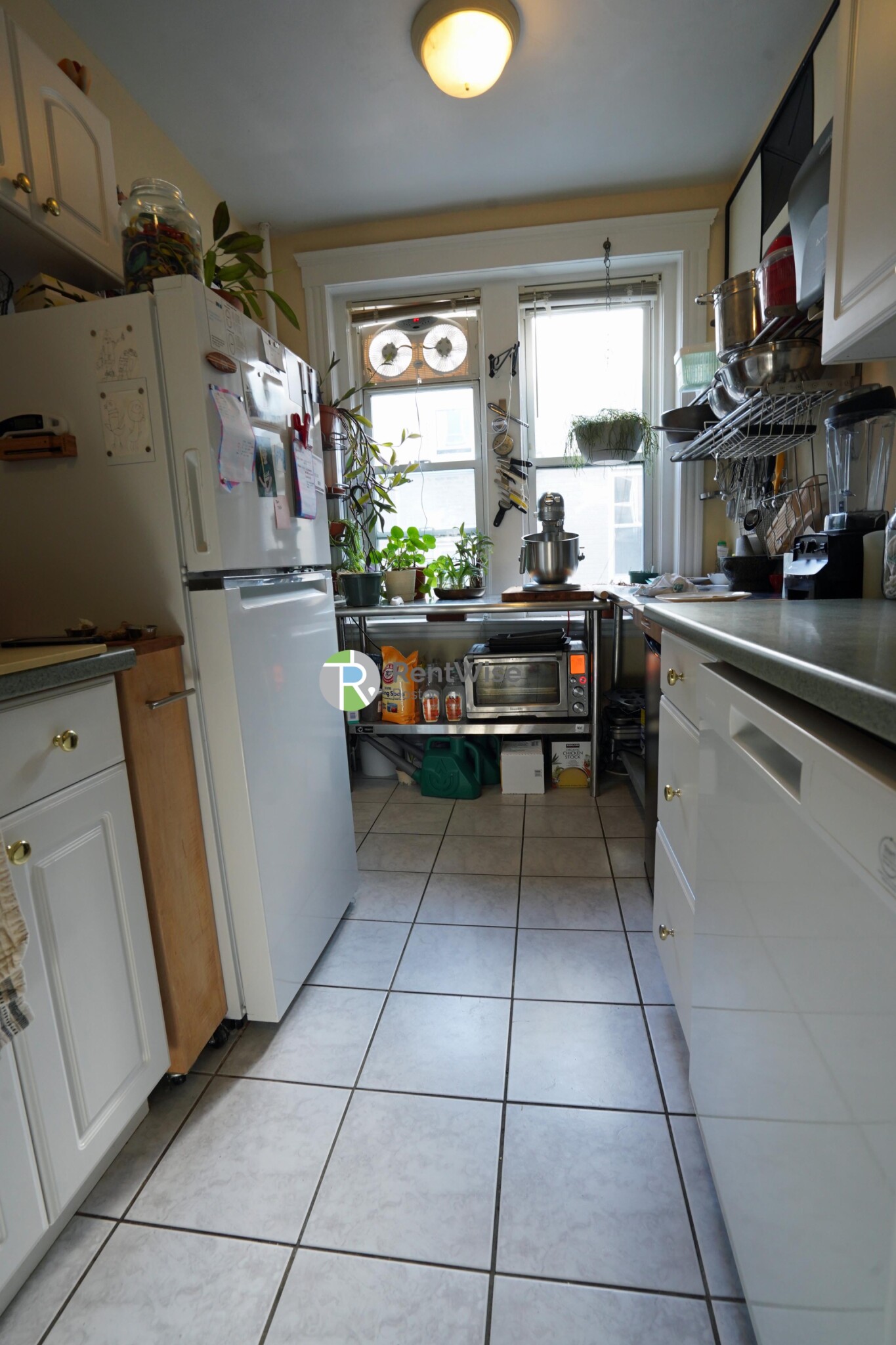 40 Quint Ave, Allston