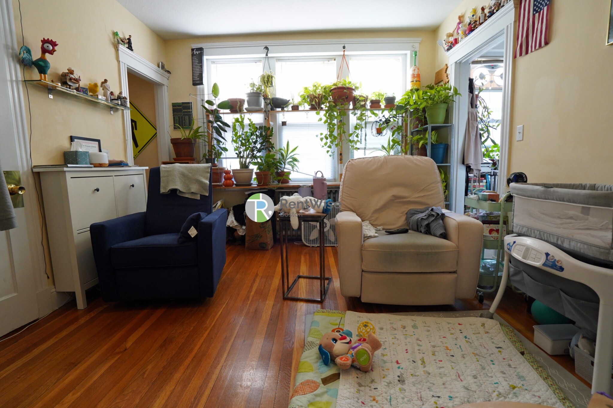 40 Quint Ave, Allston