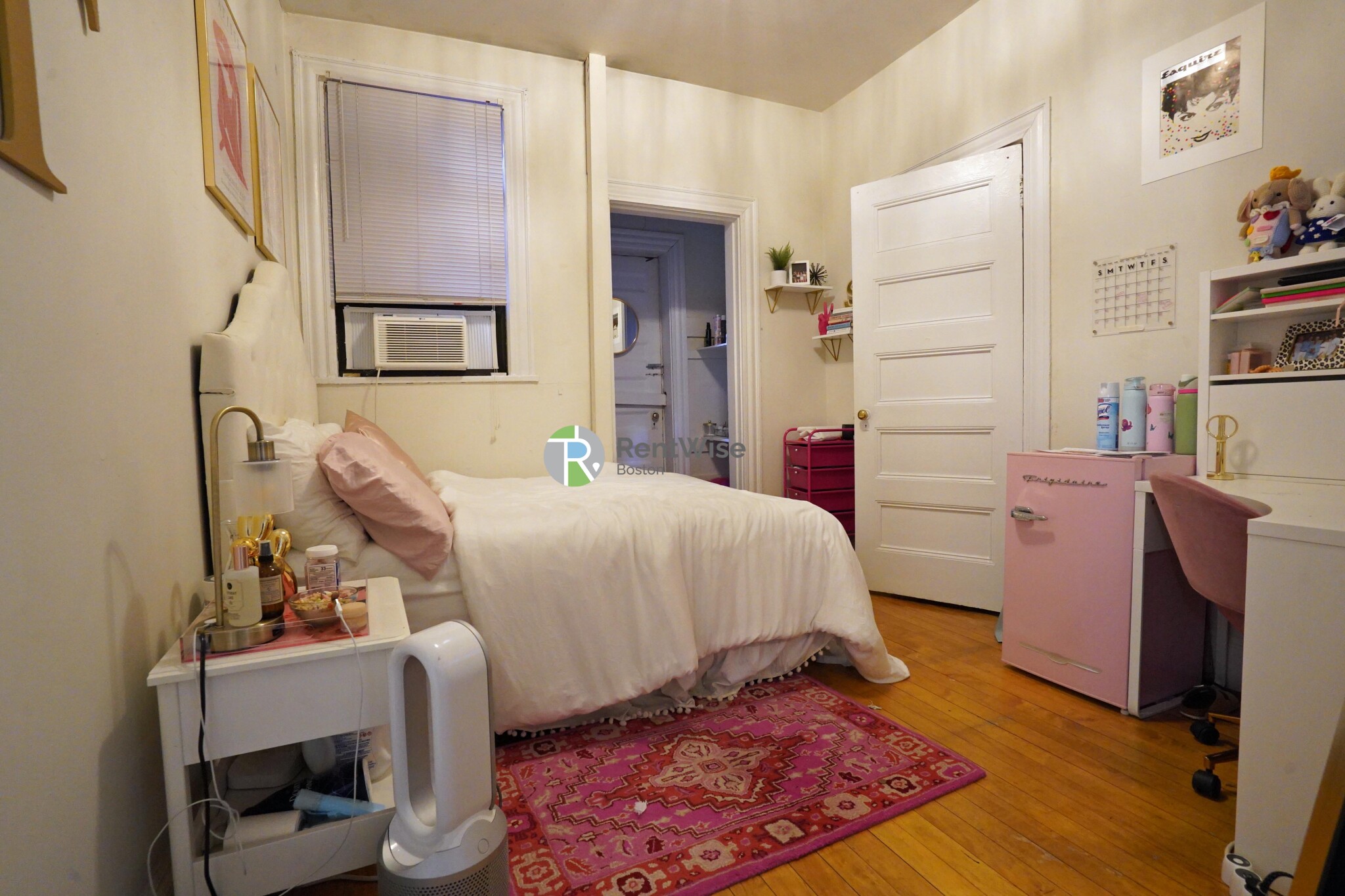 72 Gardner St, Allston