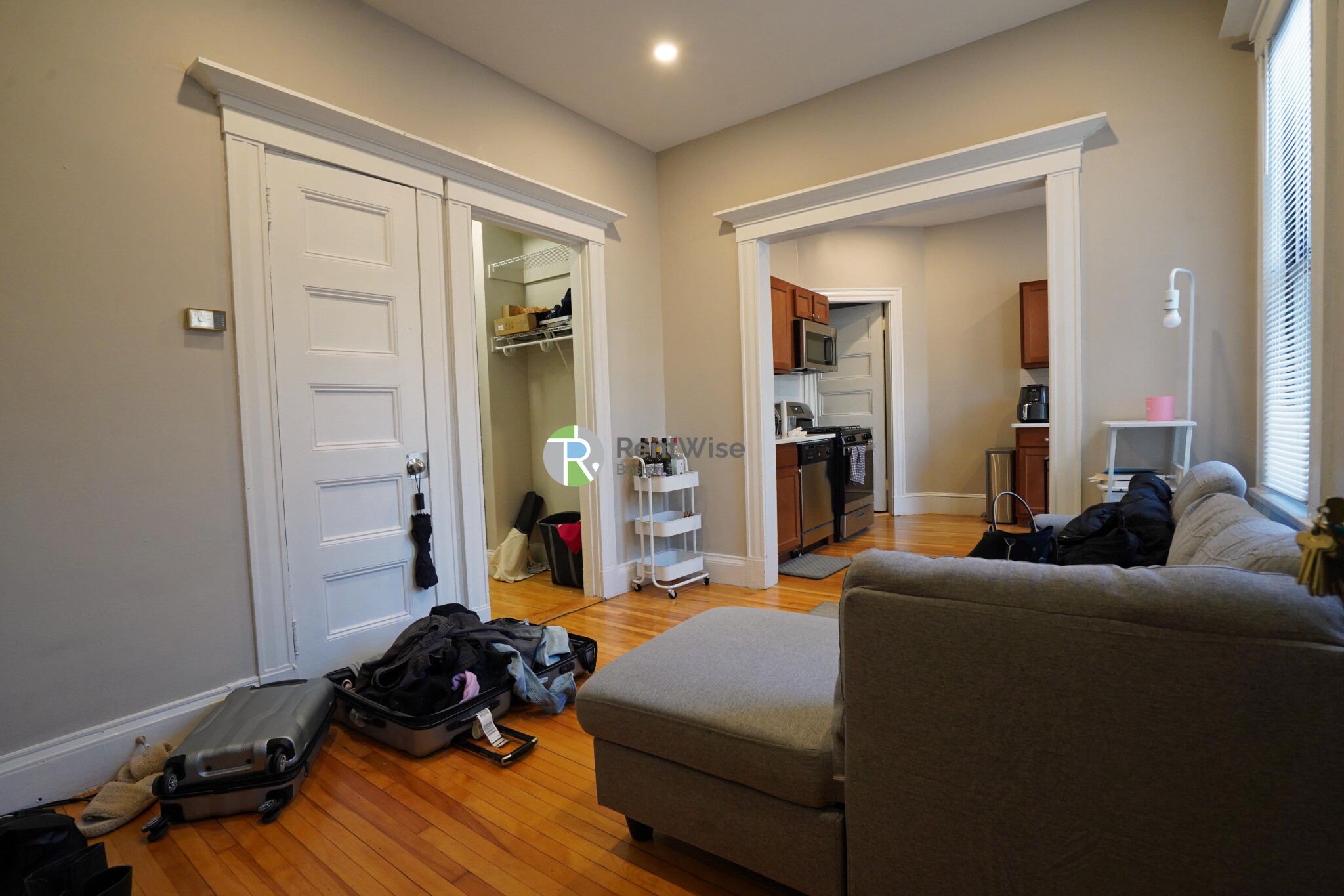 72 Gardner St, Allston