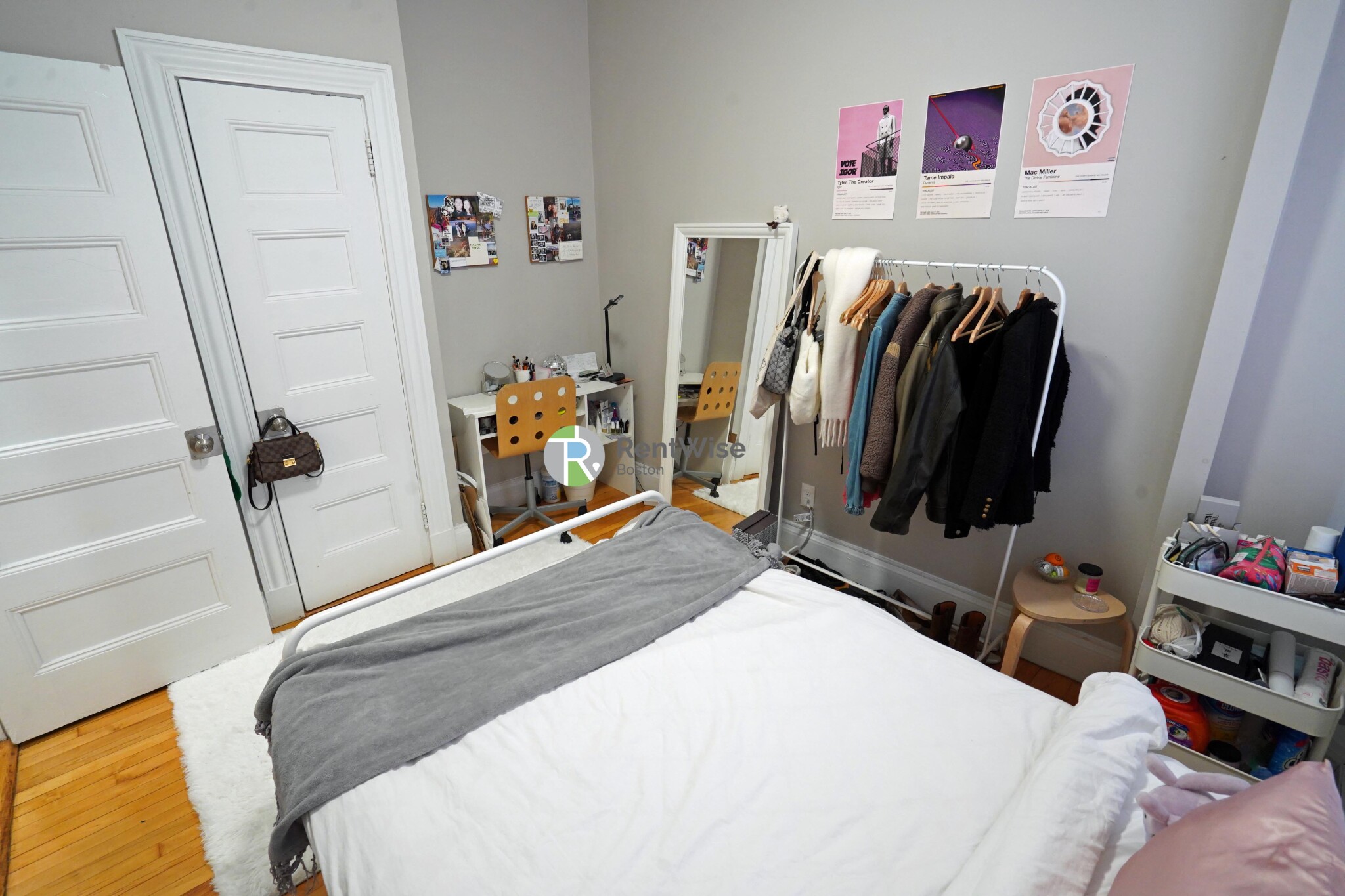 72 Gardner St, Allston