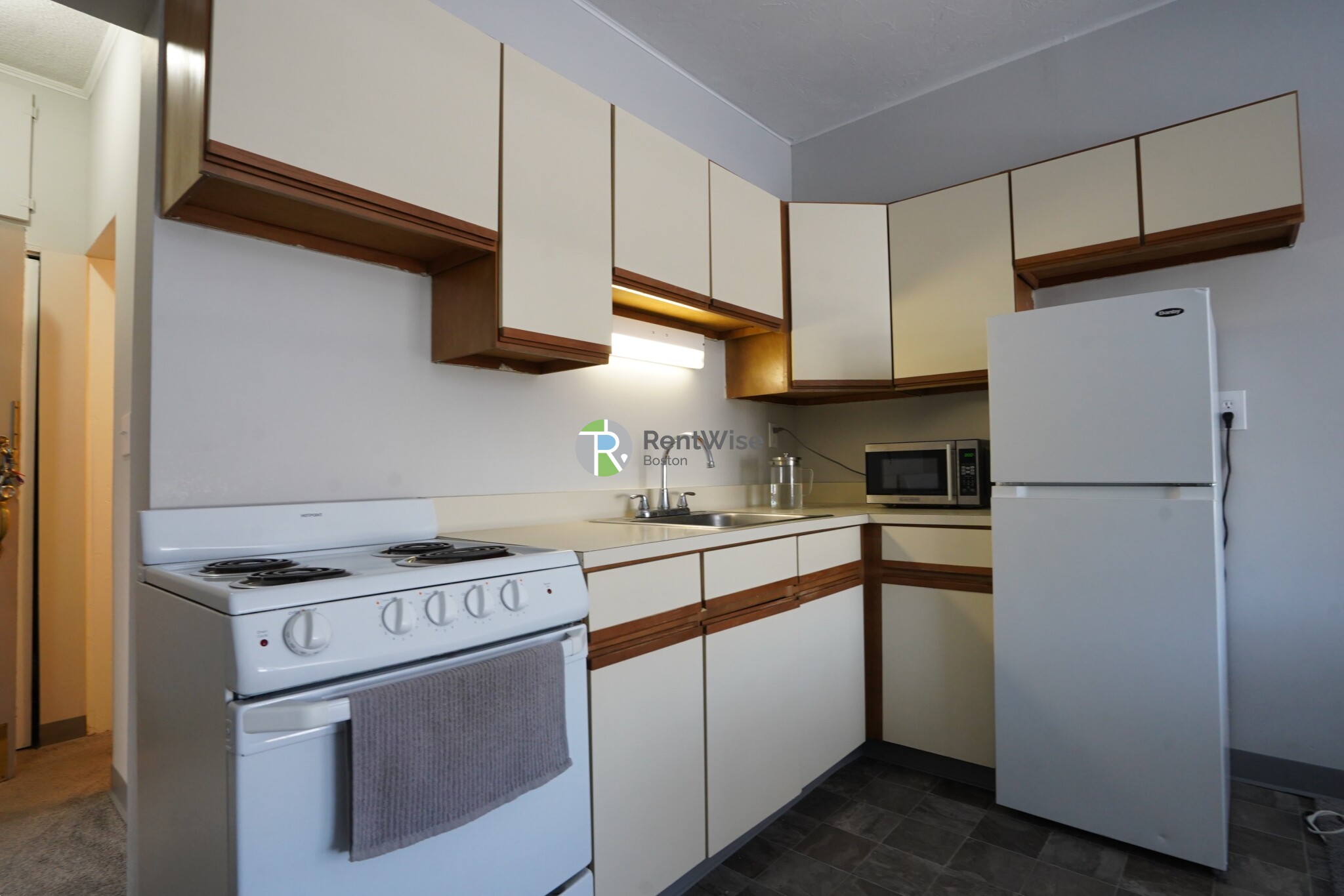 1118 Commonwealth Ave, Allston