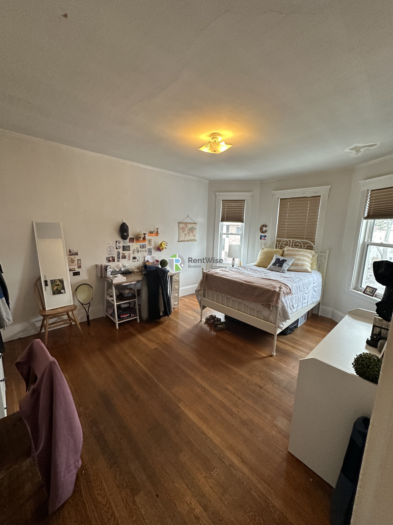 87 Gardner St, Allston