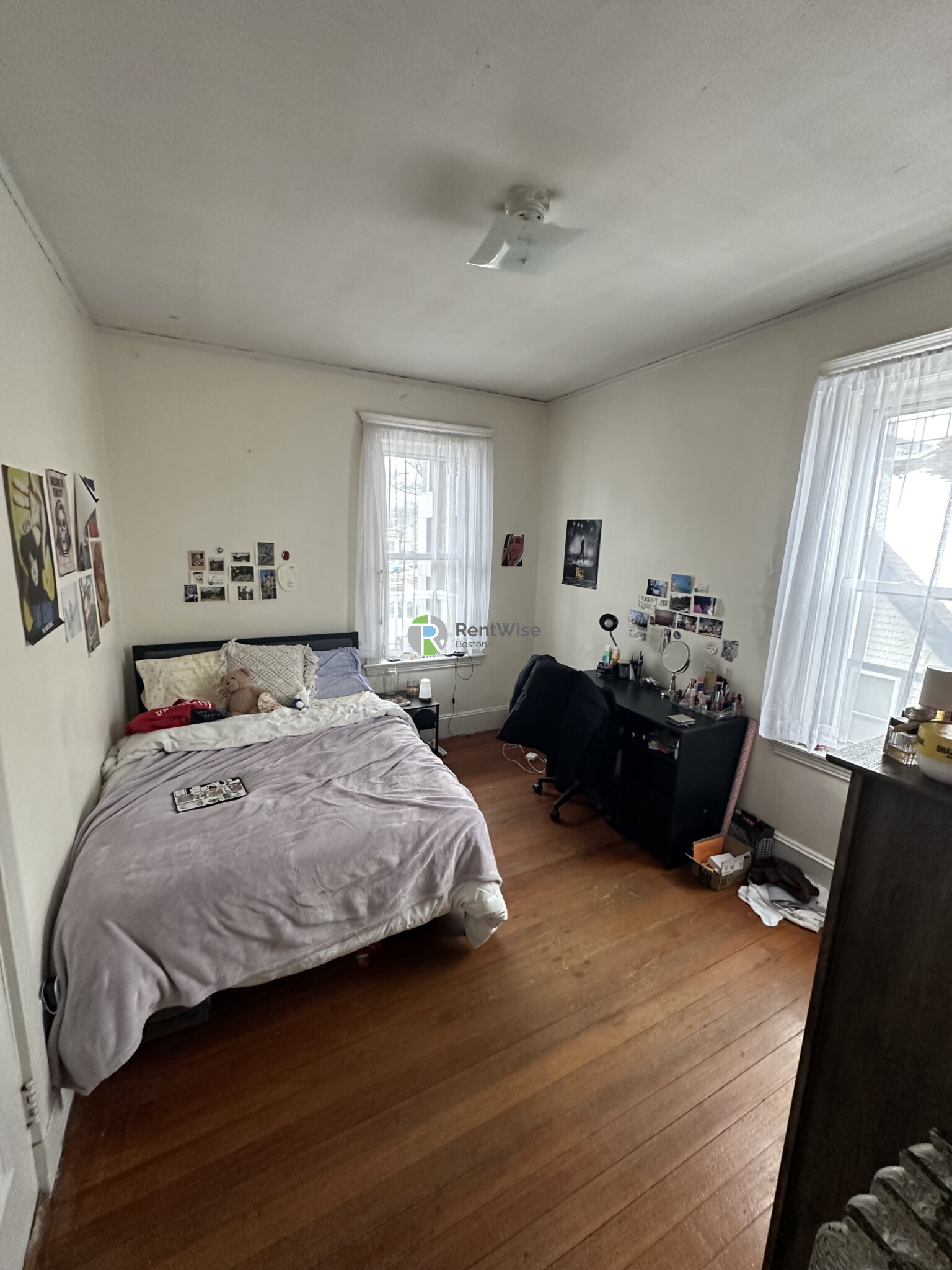 87 Gardner St, Allston