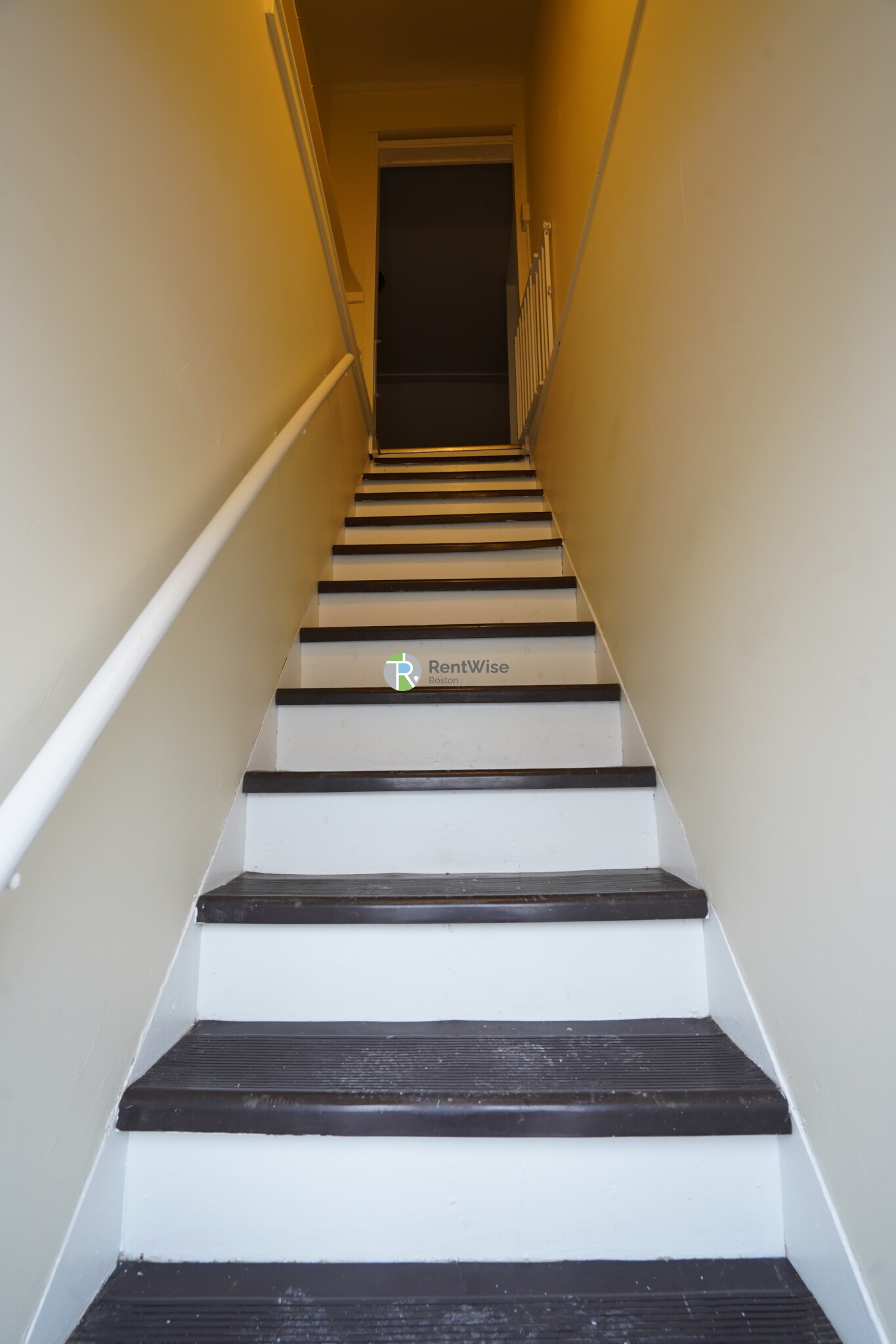 45 Waban St, Newtonville