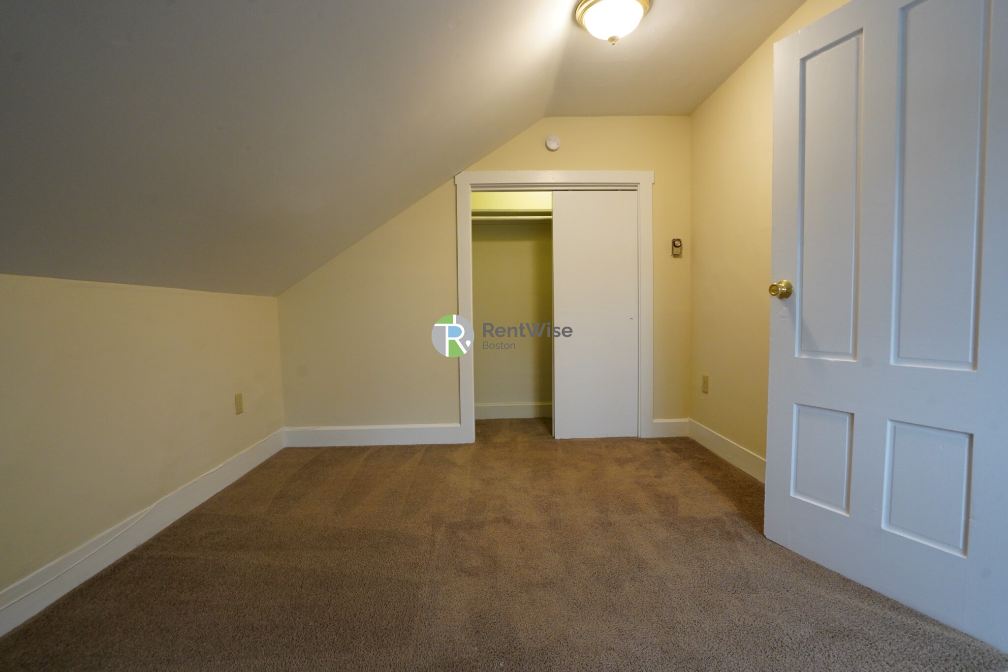 45 Waban St, Newtonville