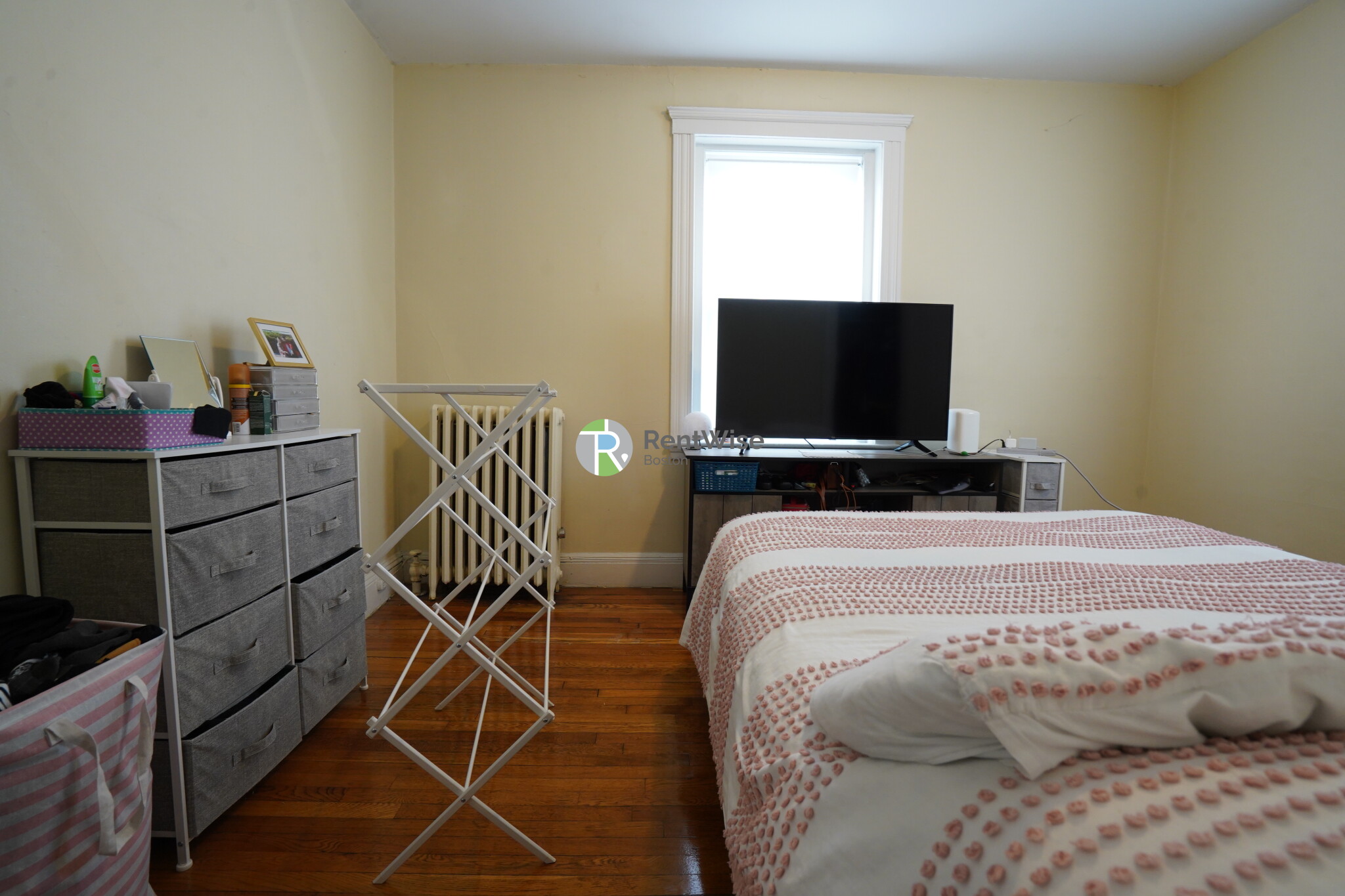 55 Linden St, Allston