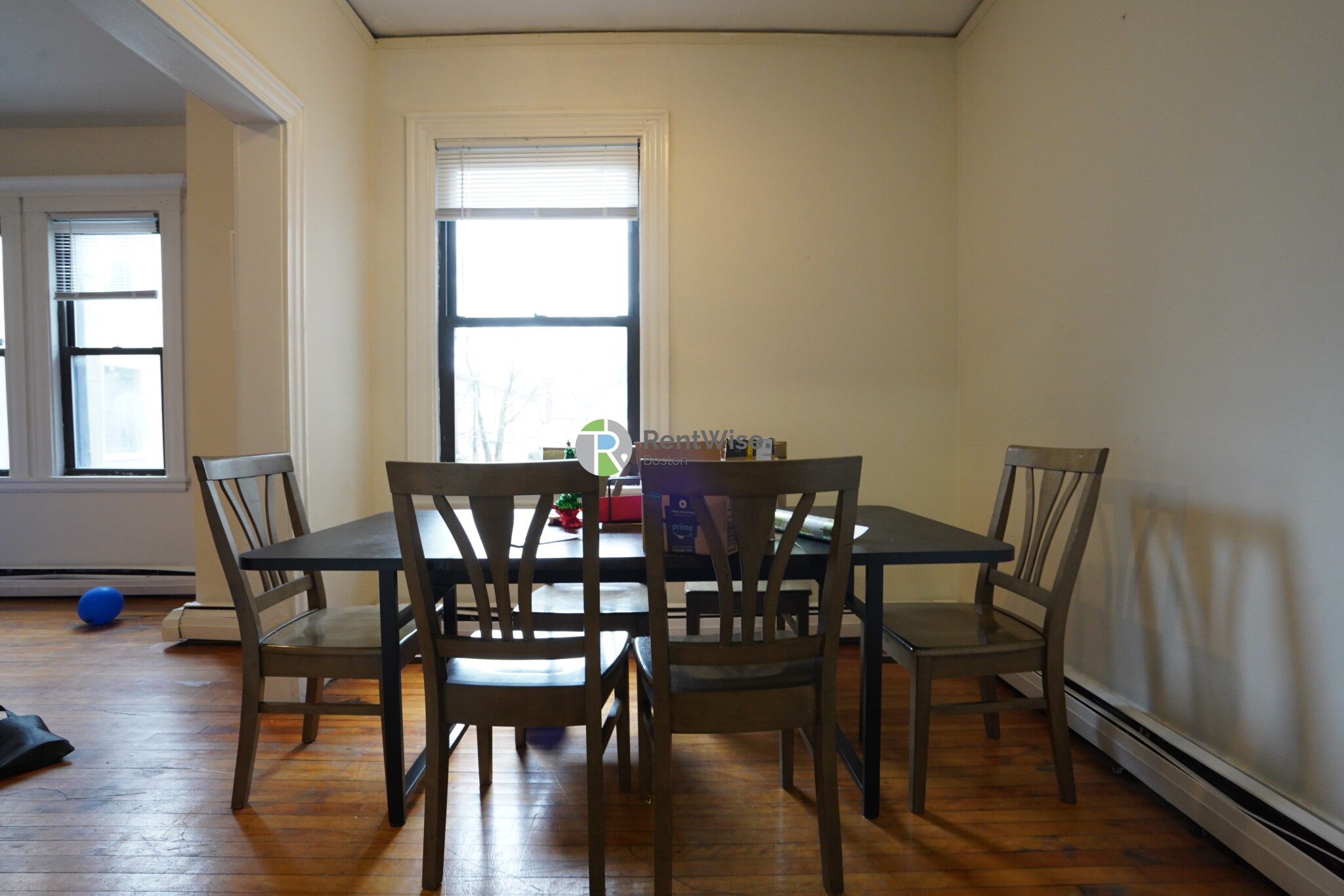 72 Gardner St, Allston