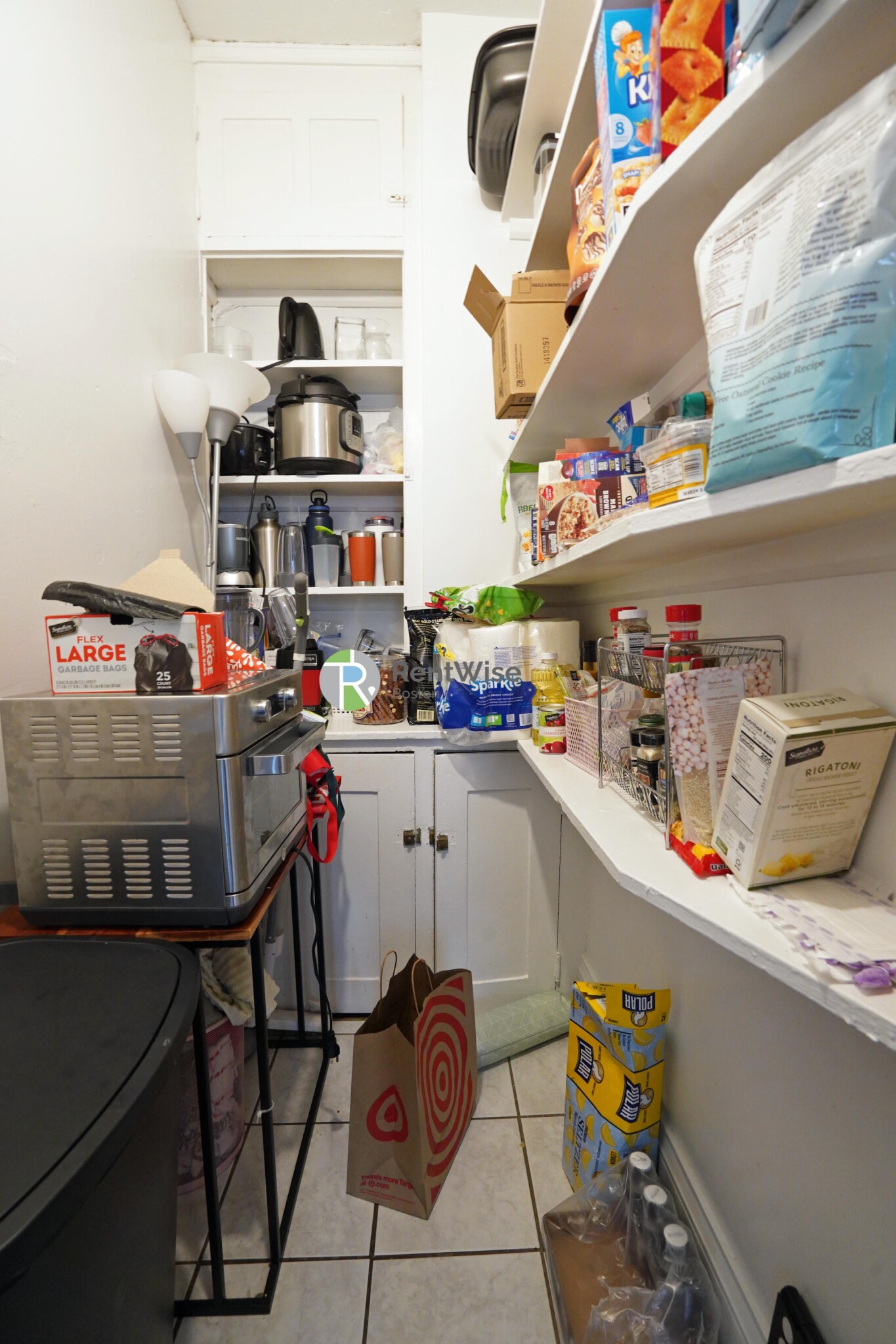 72 Gardner St, Allston