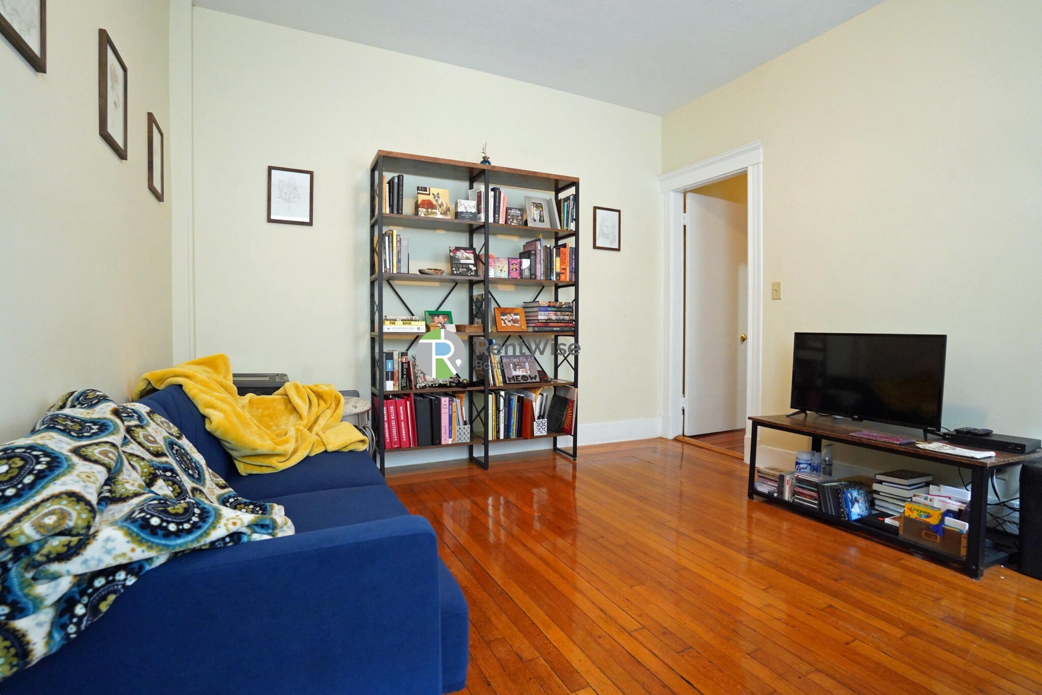 165 Kelton St, Allston