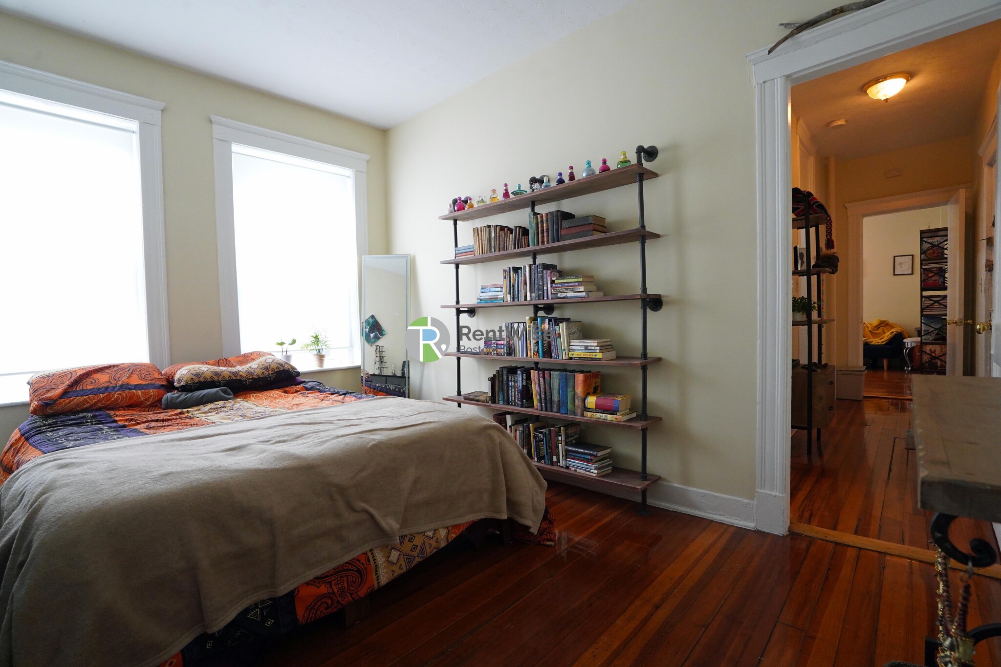 165 Kelton St, Allston