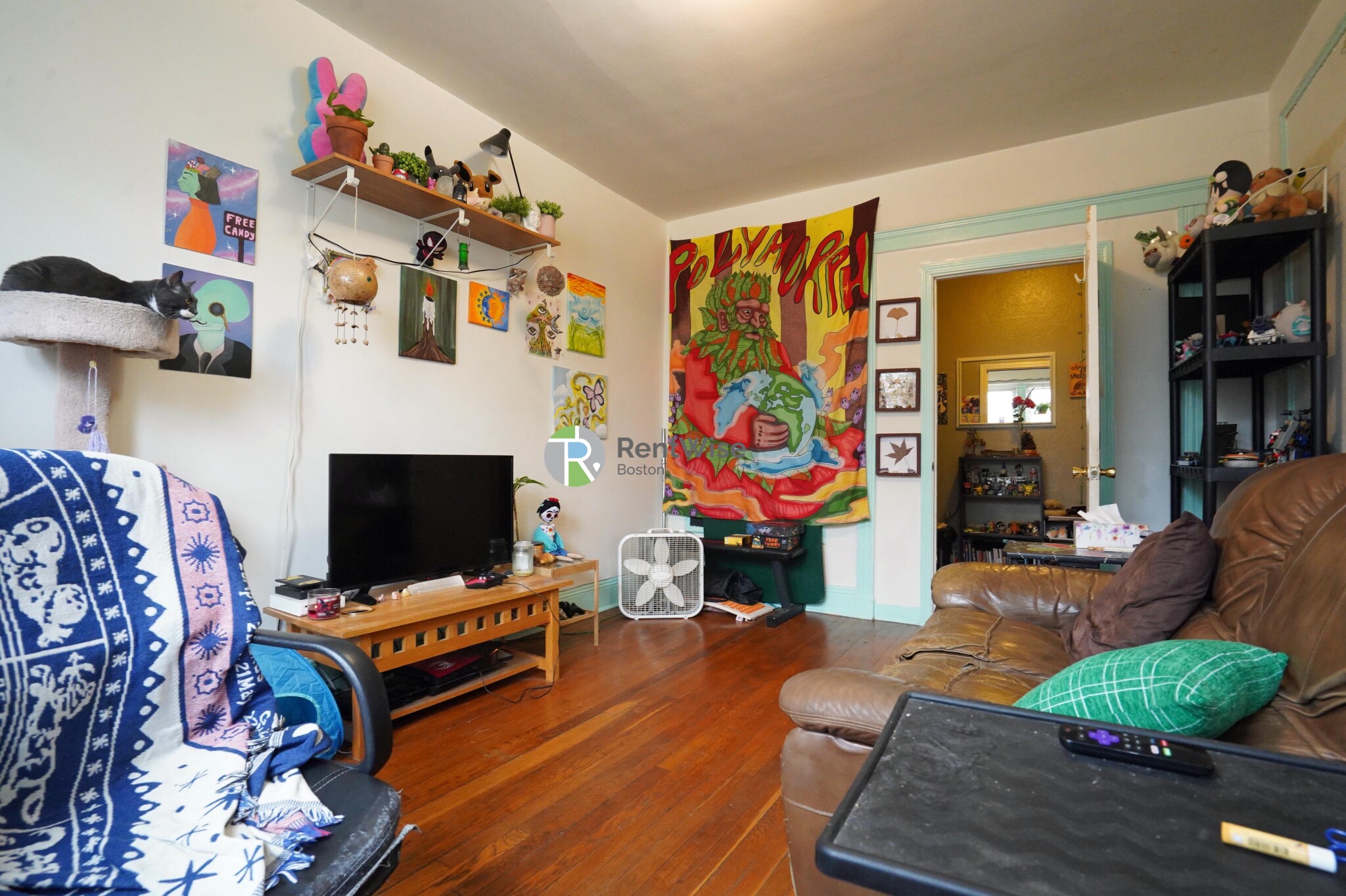 47 Linden St, Allston