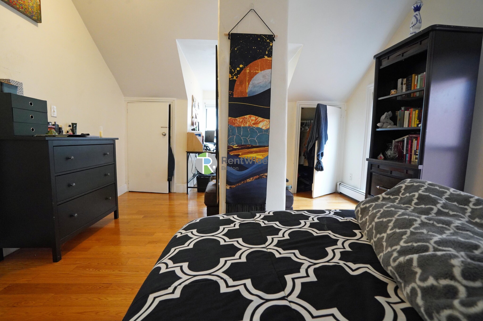 18 Aspinwall Ave, Brookline Village