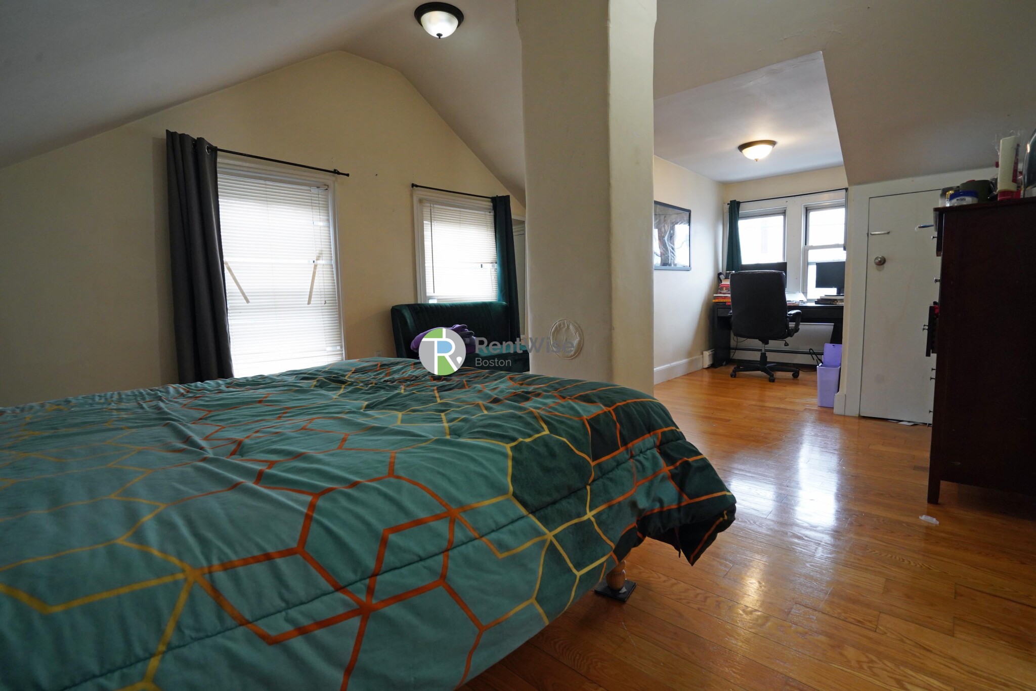 18 Aspinwall Ave, Brookline Village