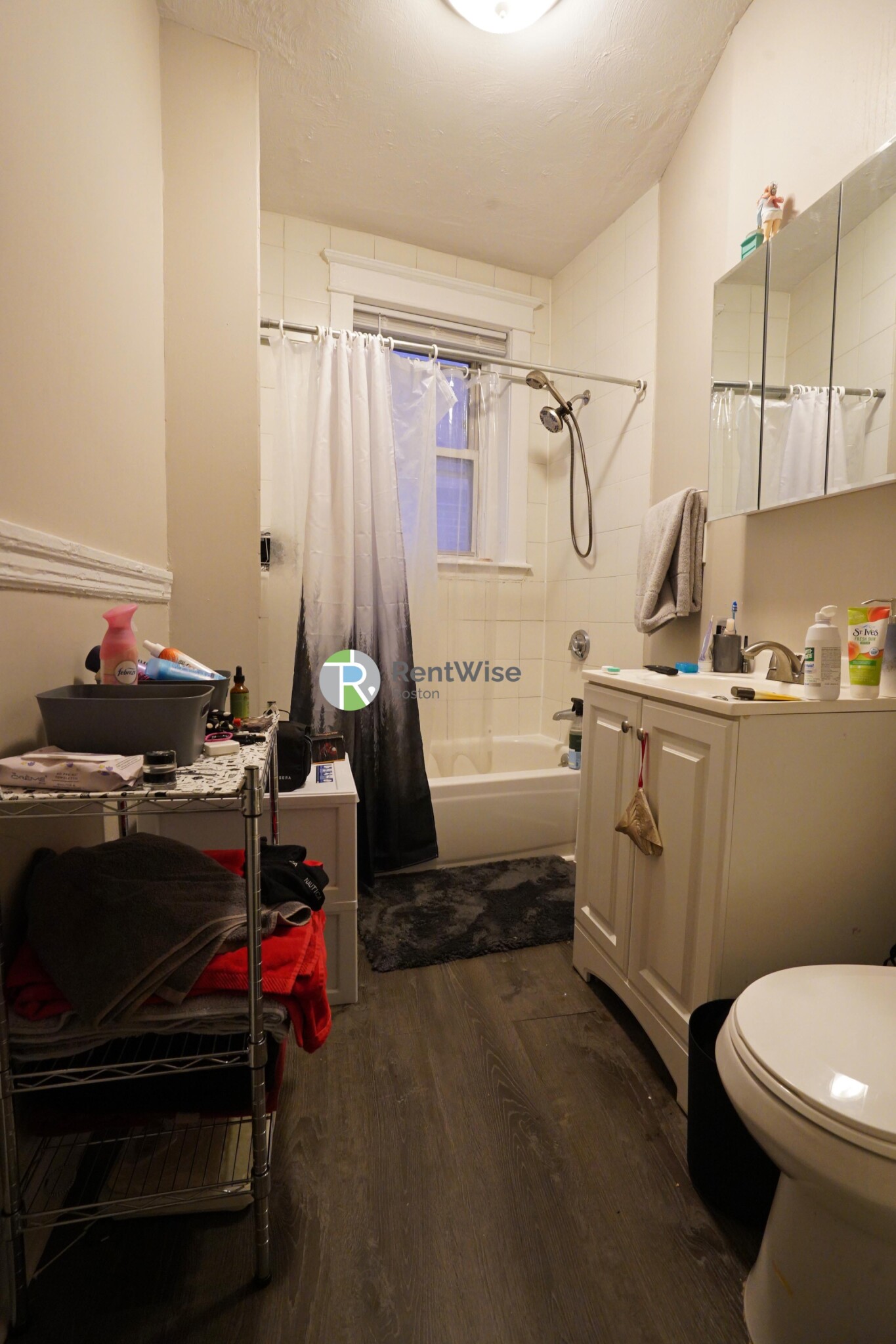 3 Lorraine Ter, Allston