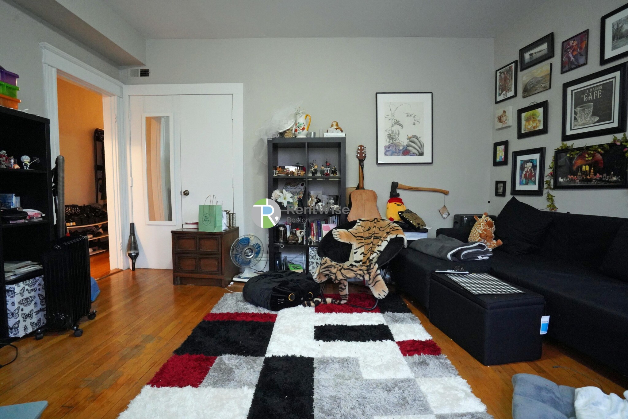 3 Lorraine Ter, Allston