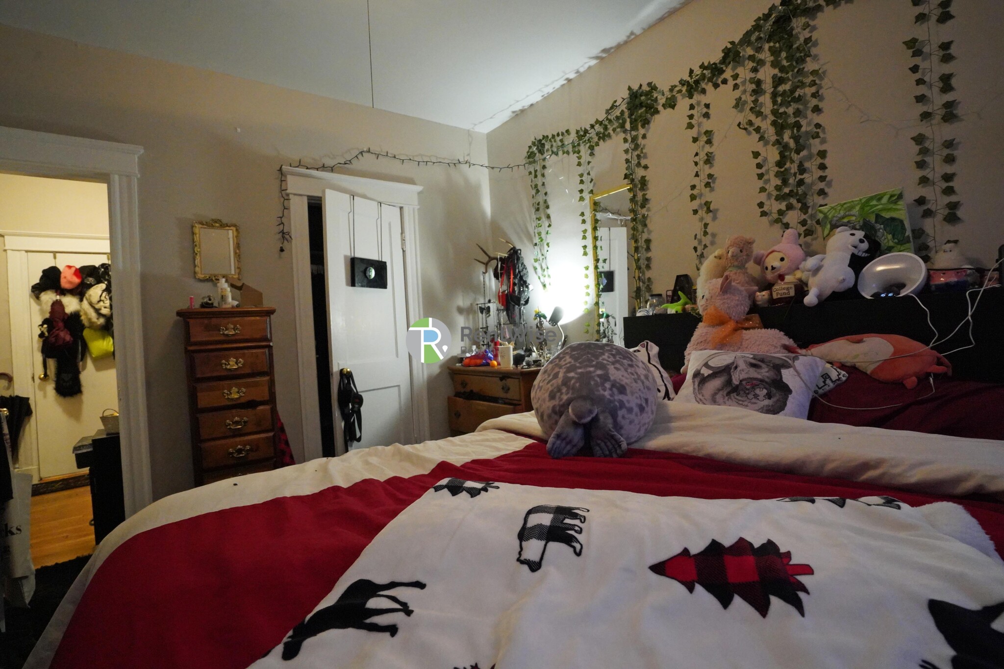 3 Lorraine Ter, Allston