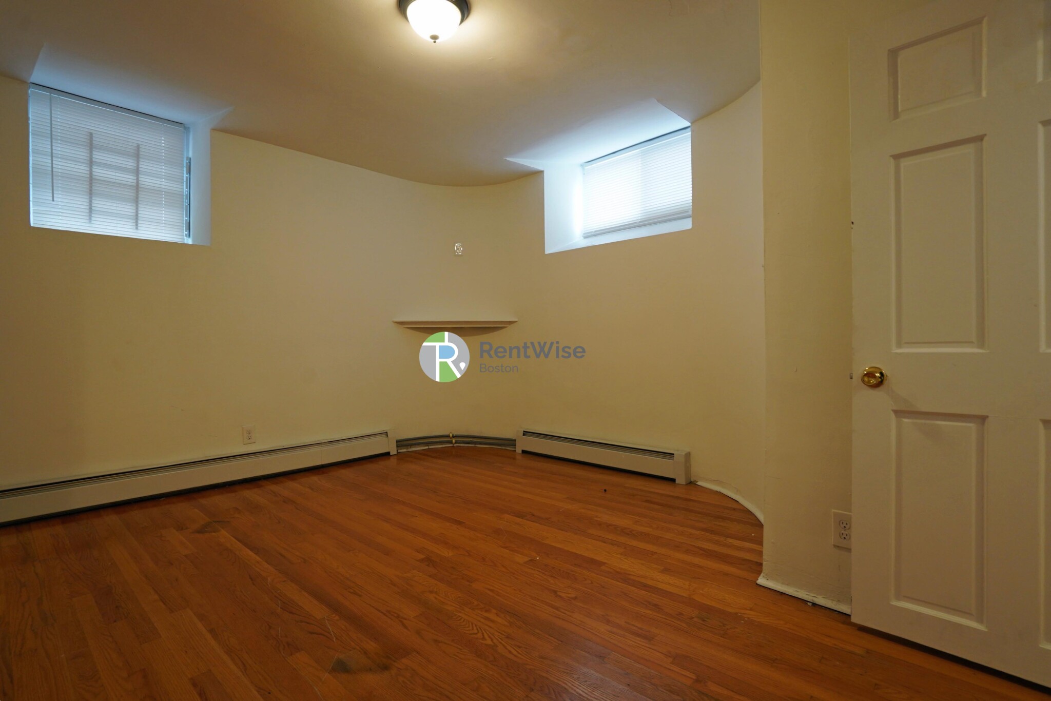 1322 Commonwealth Ave, Allston