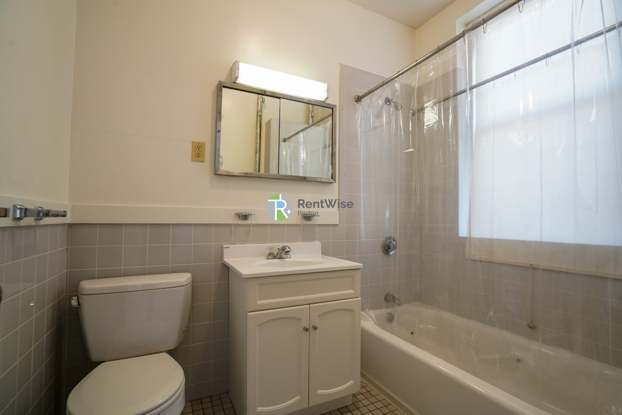 46 Westland Ave, Fenway