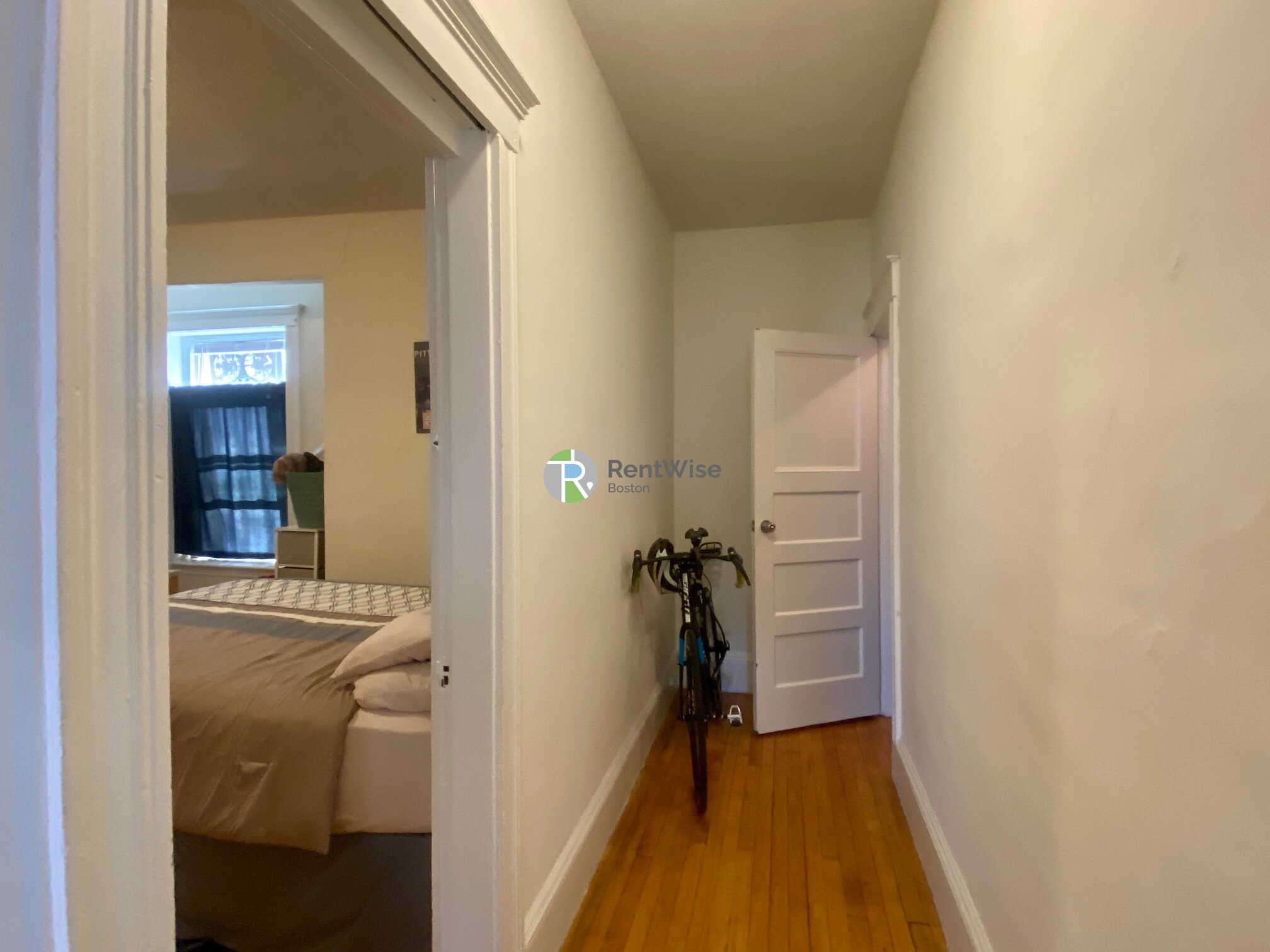 1322 Commonwealth Ave, Allston