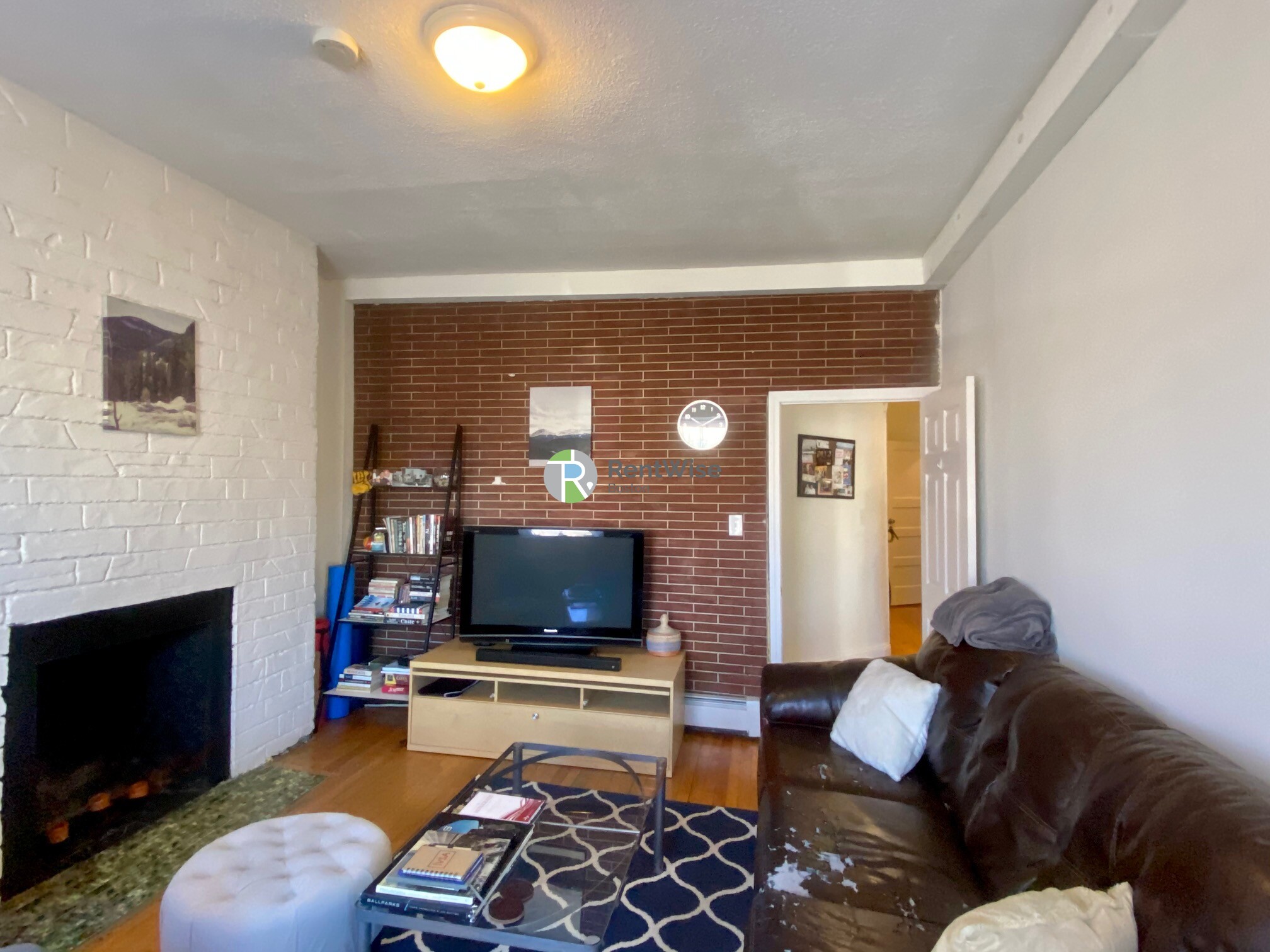 1322 Commonwealth Ave, Allston